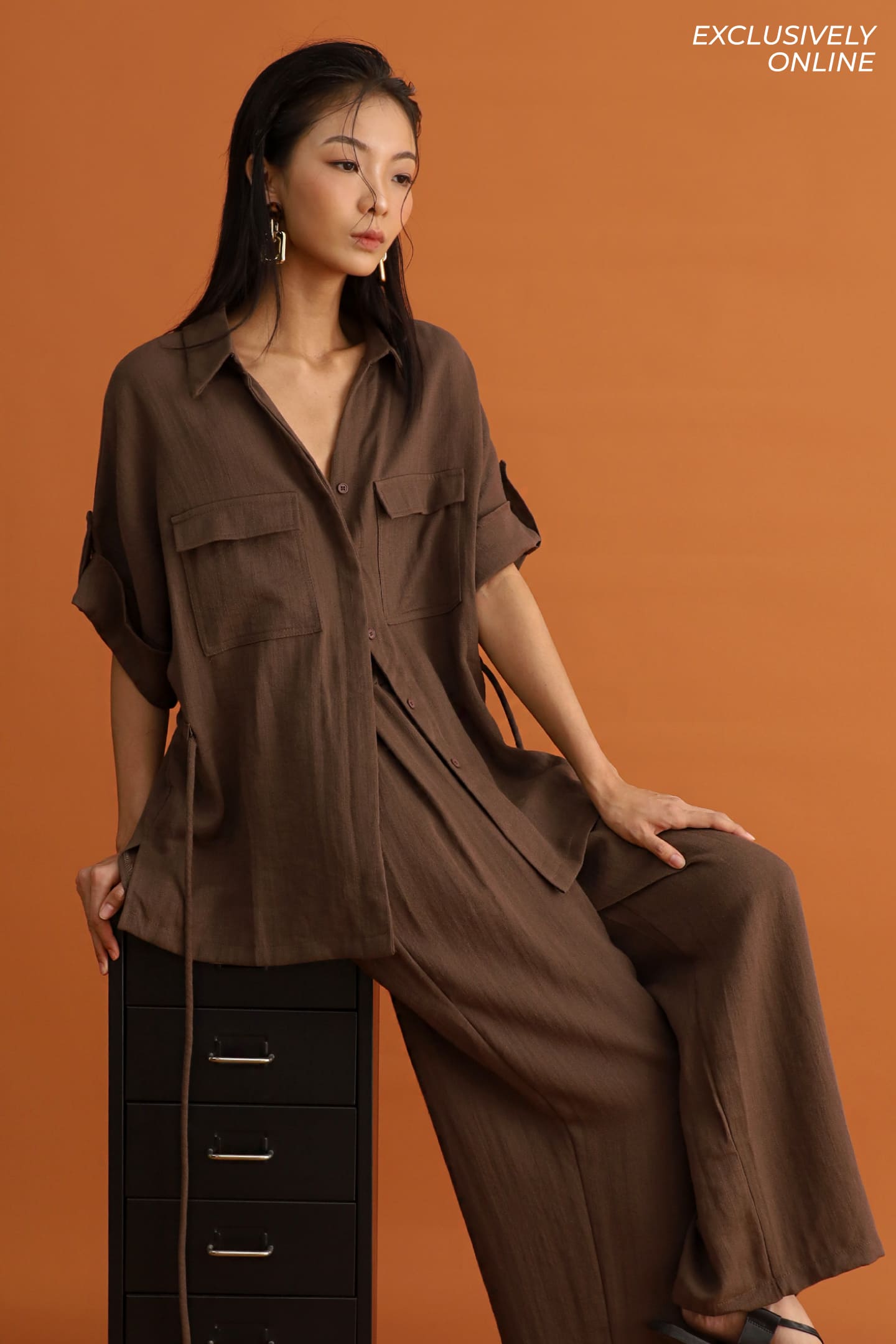 CHOSEN - Akira Pocket Shirt in Cocoa Brown
