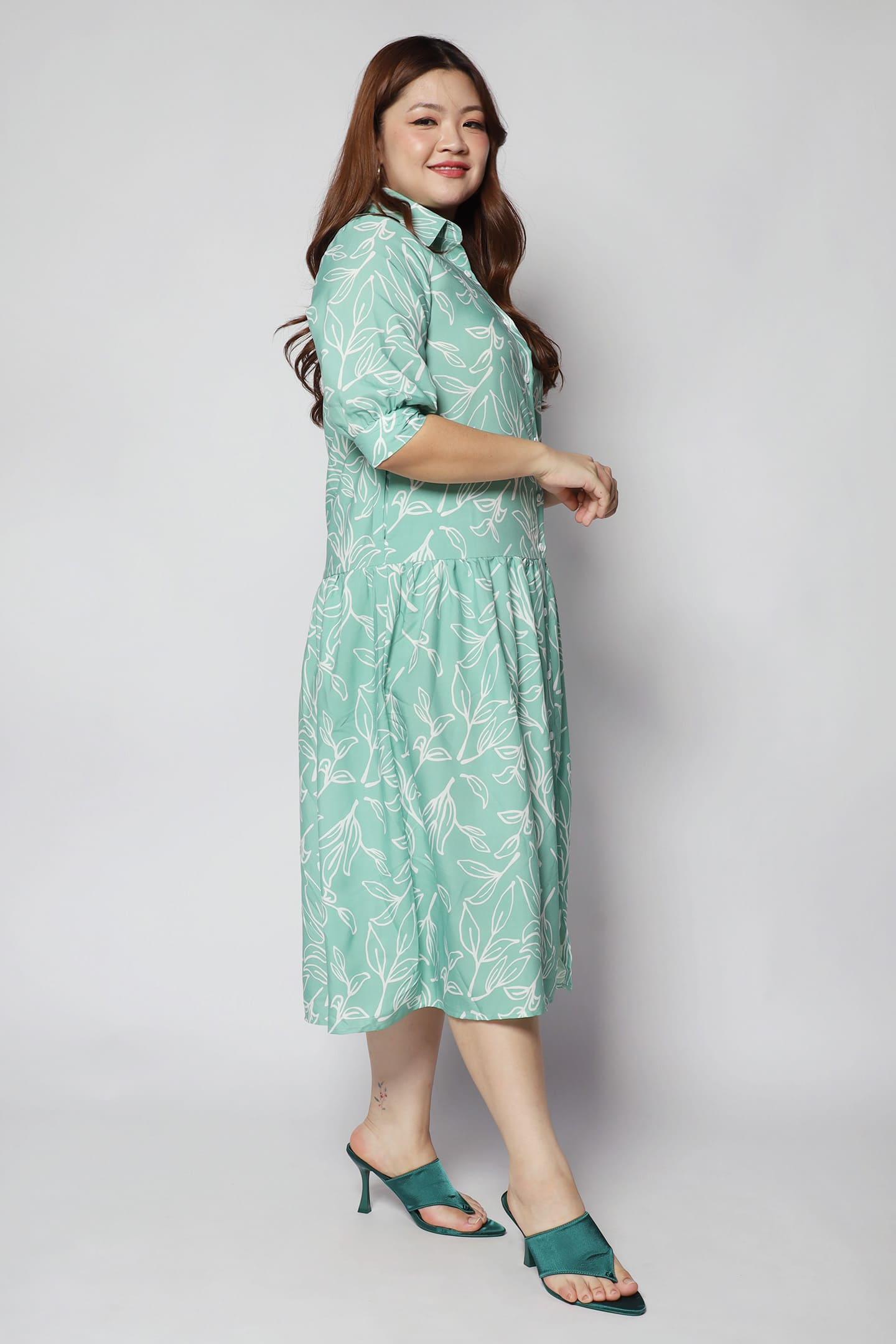 Alexis Dress in Green Fern