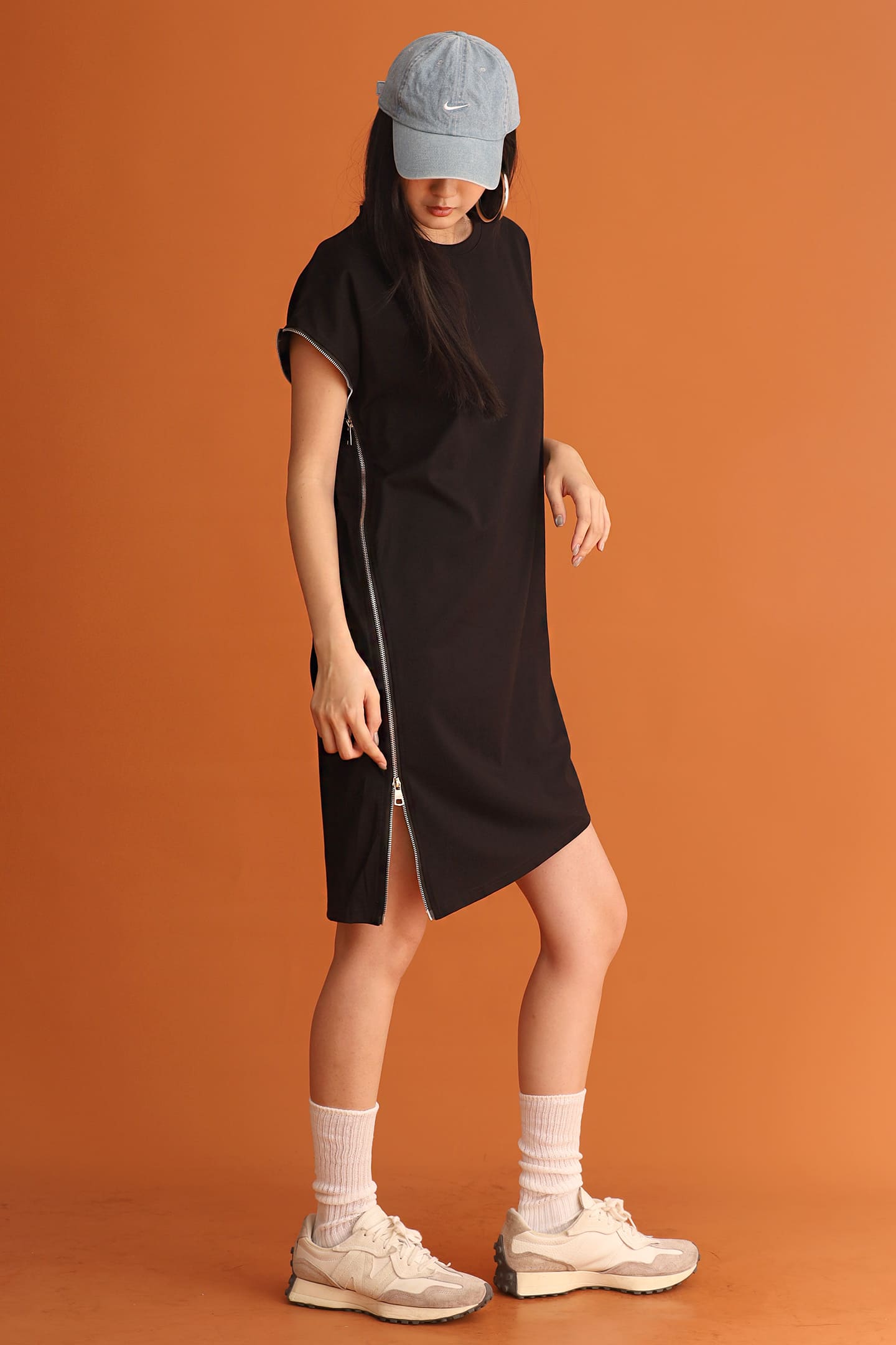 CHOSEN - All Eyes On You Zipper Dress