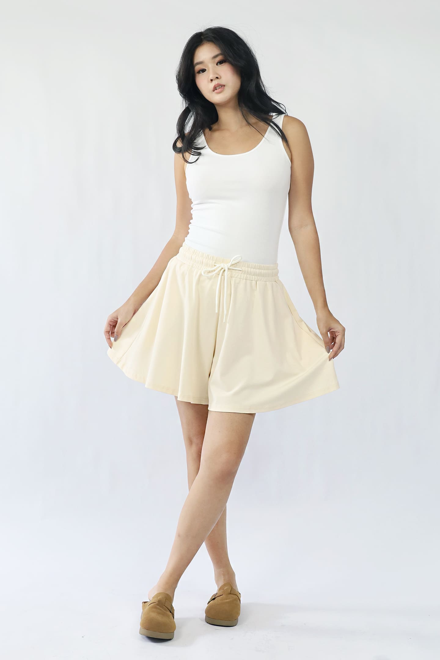 Backorders TENCEL - All Hours Shorts in Off White