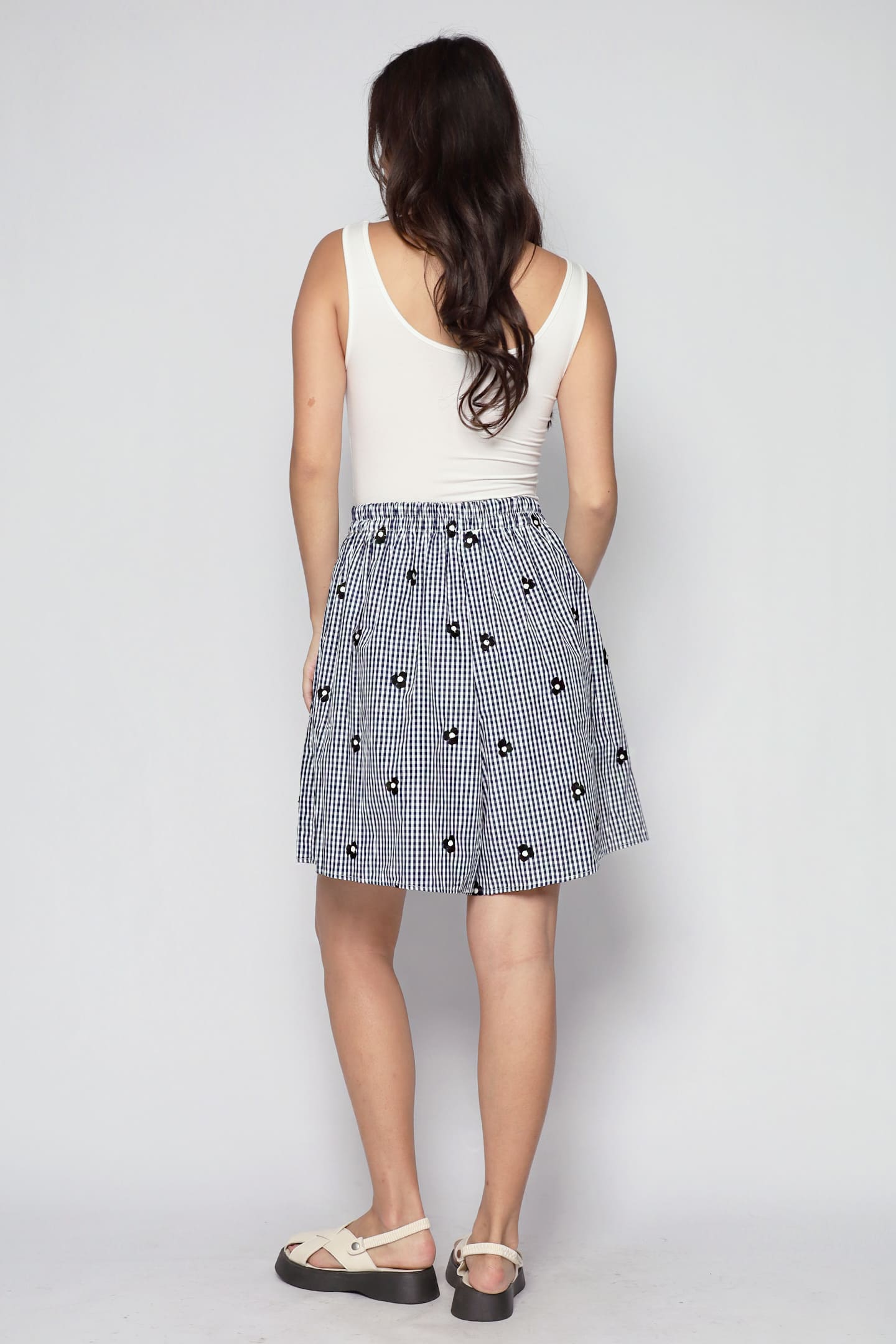 Ari Shorts in Picnic Bloom