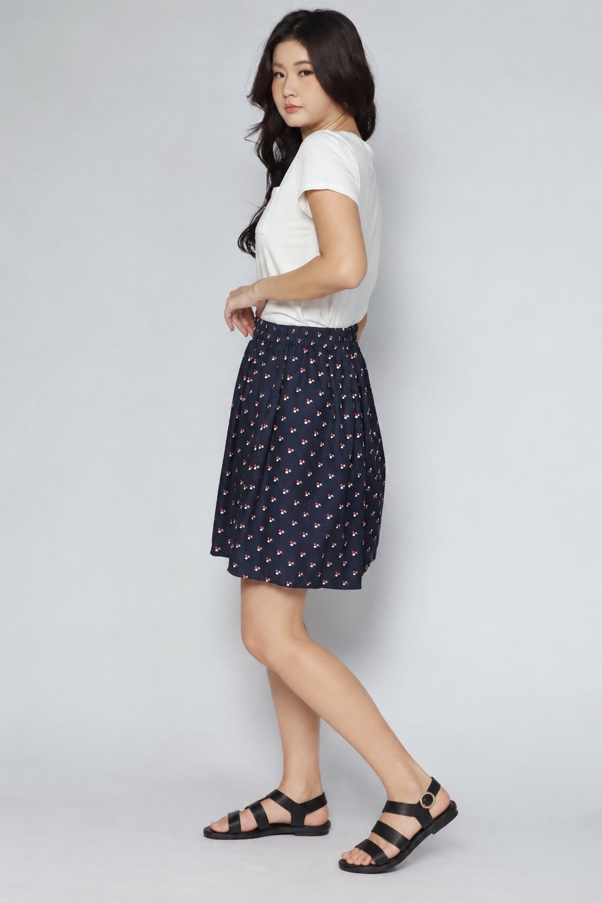 Ari Shorts in Trio Heart