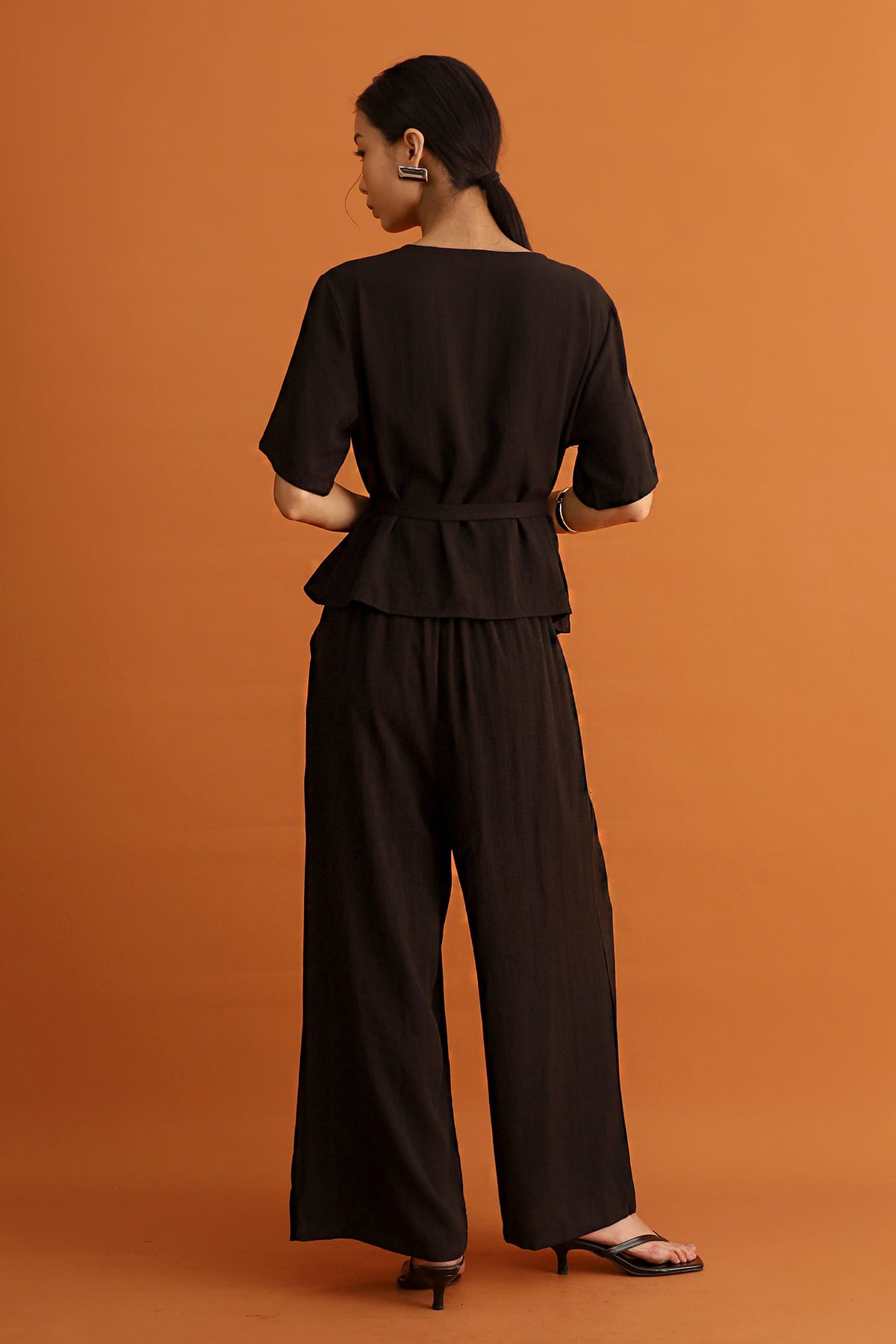 CHOSEN - Assun 2 in 1 Top and Pants Set