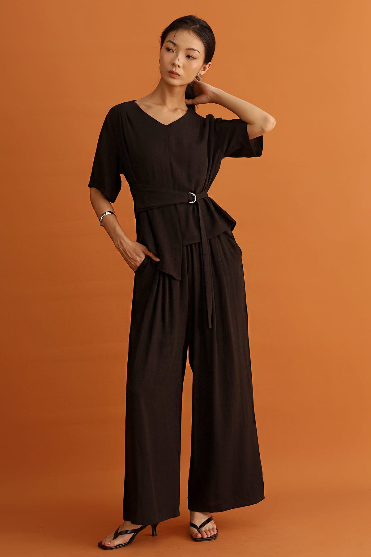 CHOSEN - Assun 2 in 1 Top and Pants Set