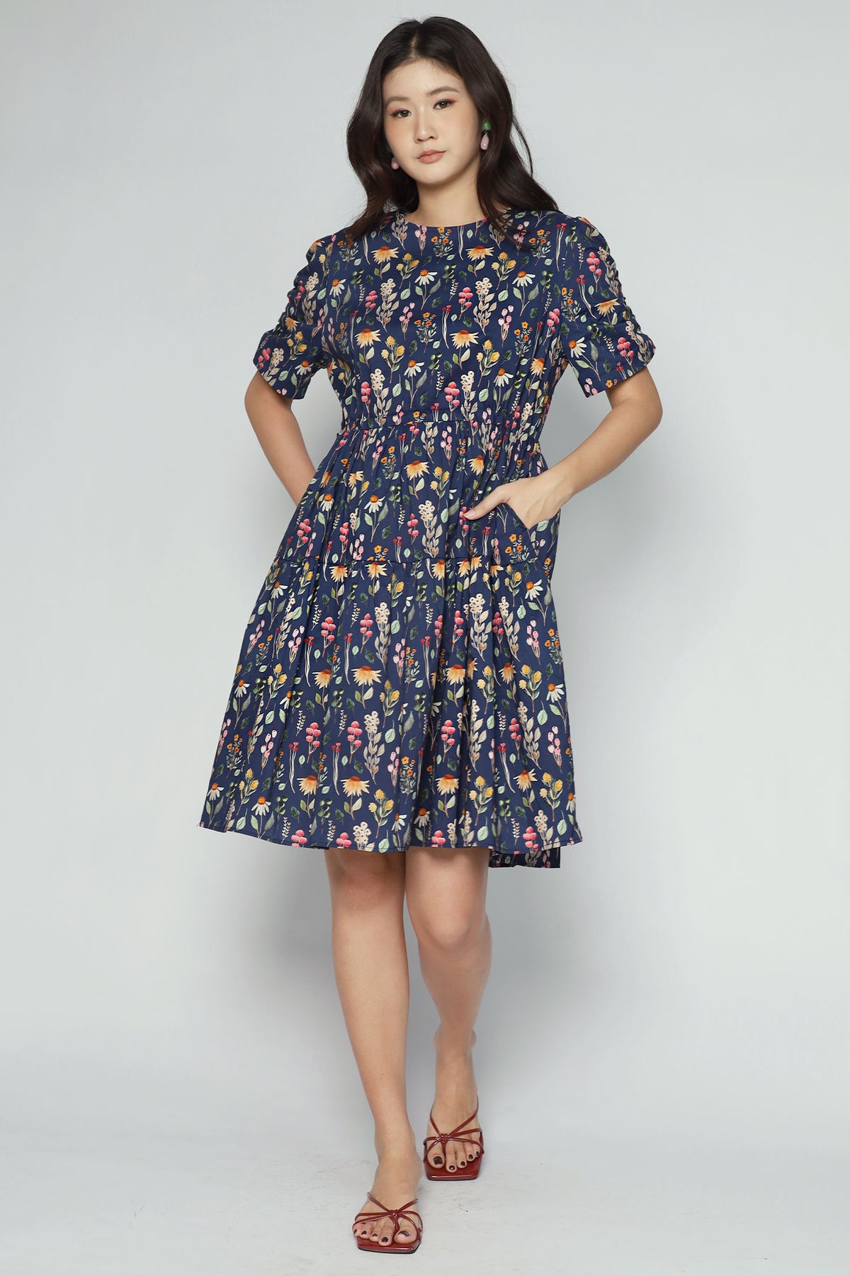Backorders Avelyn Dress in Paisley Field