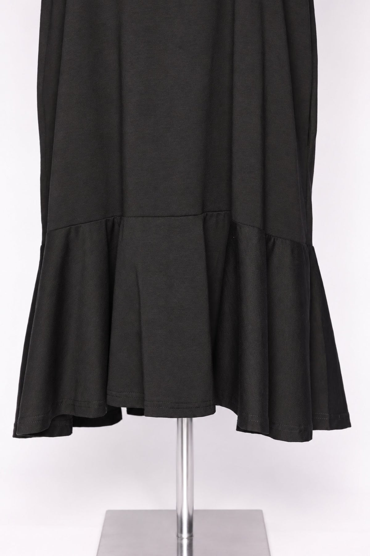 PO - Sophin Flare Dress in Black