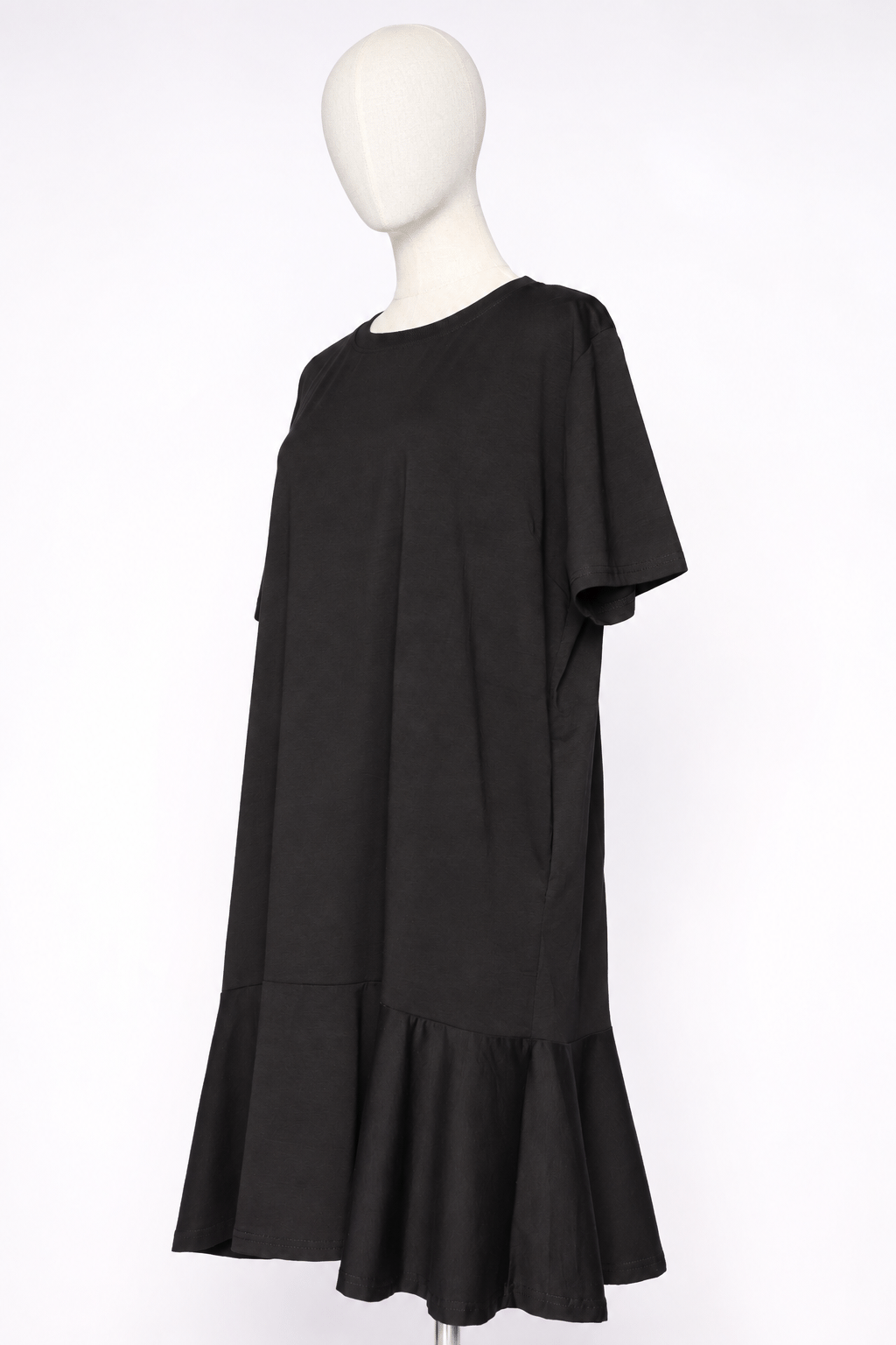 PO - Sophin Flare Dress in Black