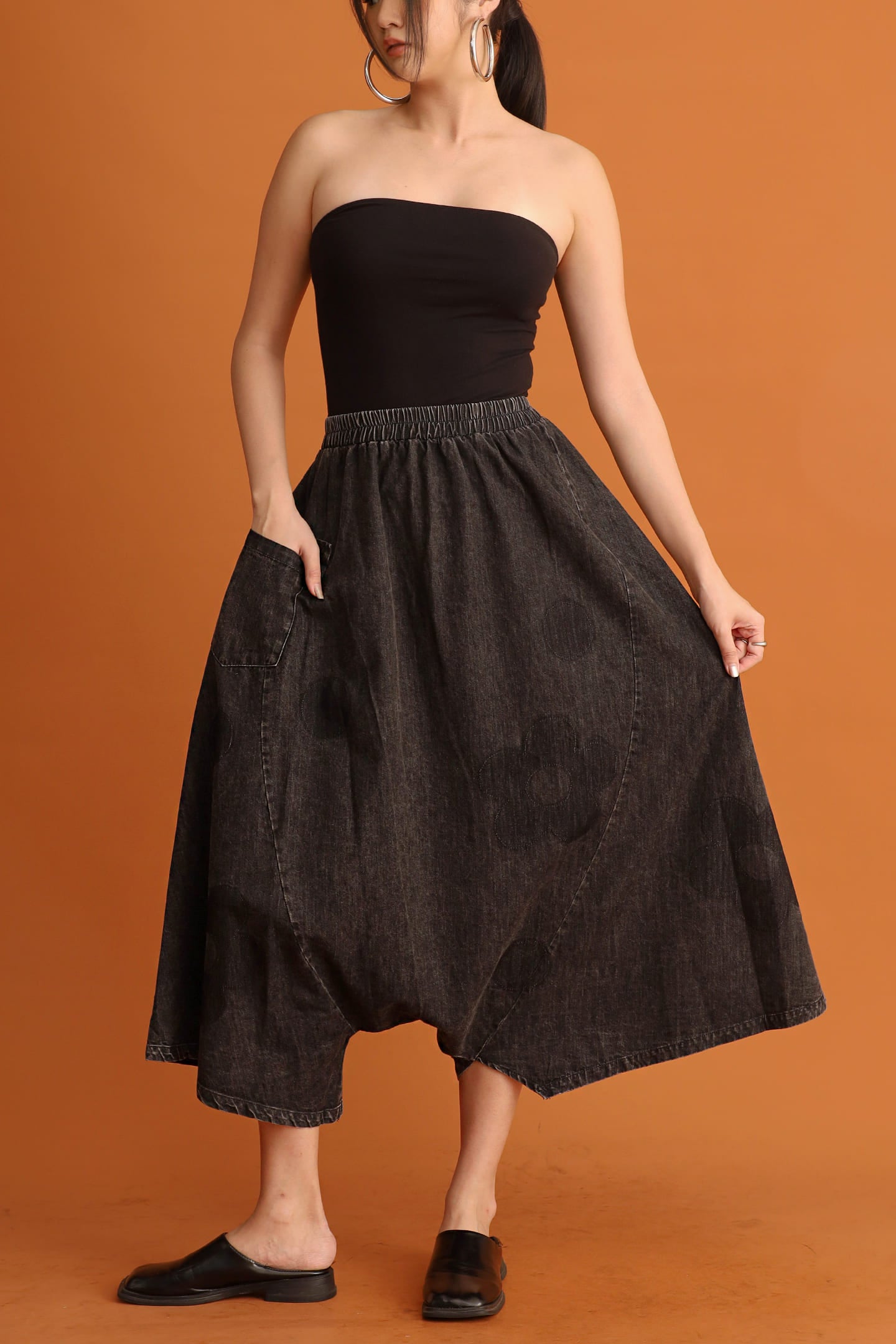 CHOSEN - Denim Bloom Pants in Black