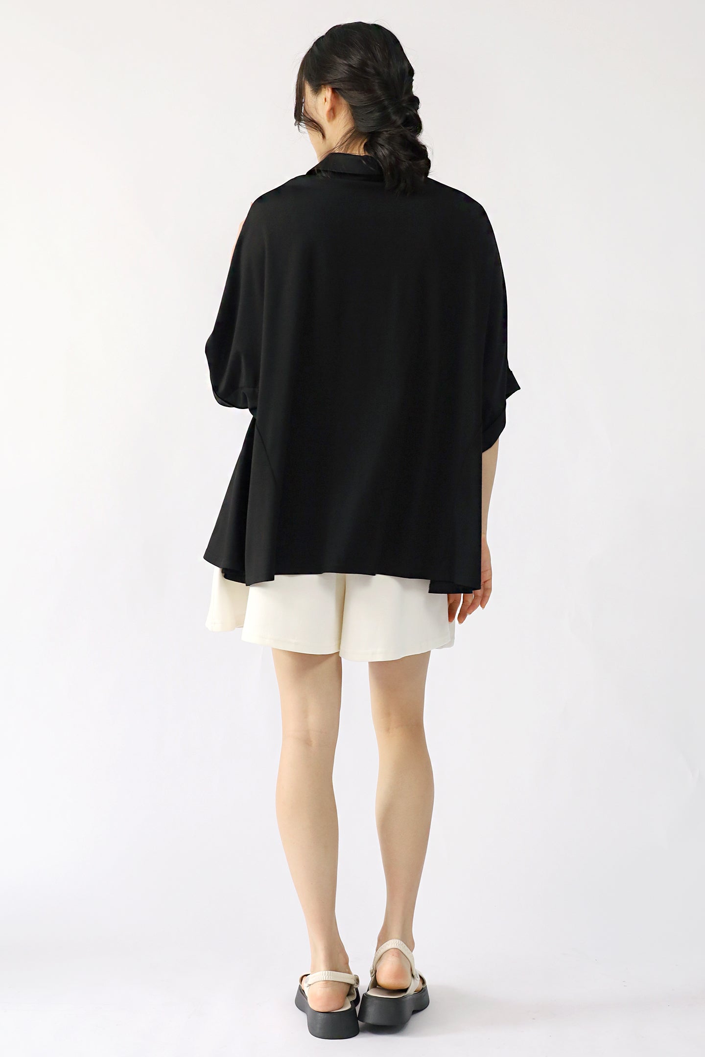 TENCEL - Brie Top in Black