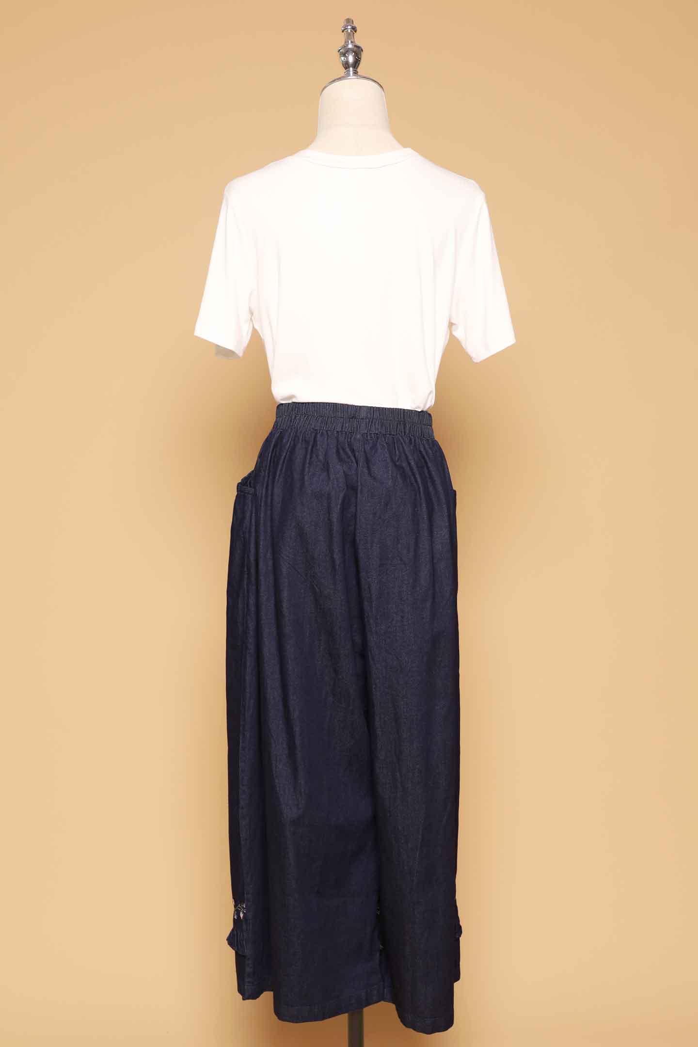 PO - Caca Denim Floral Embroidered Pants