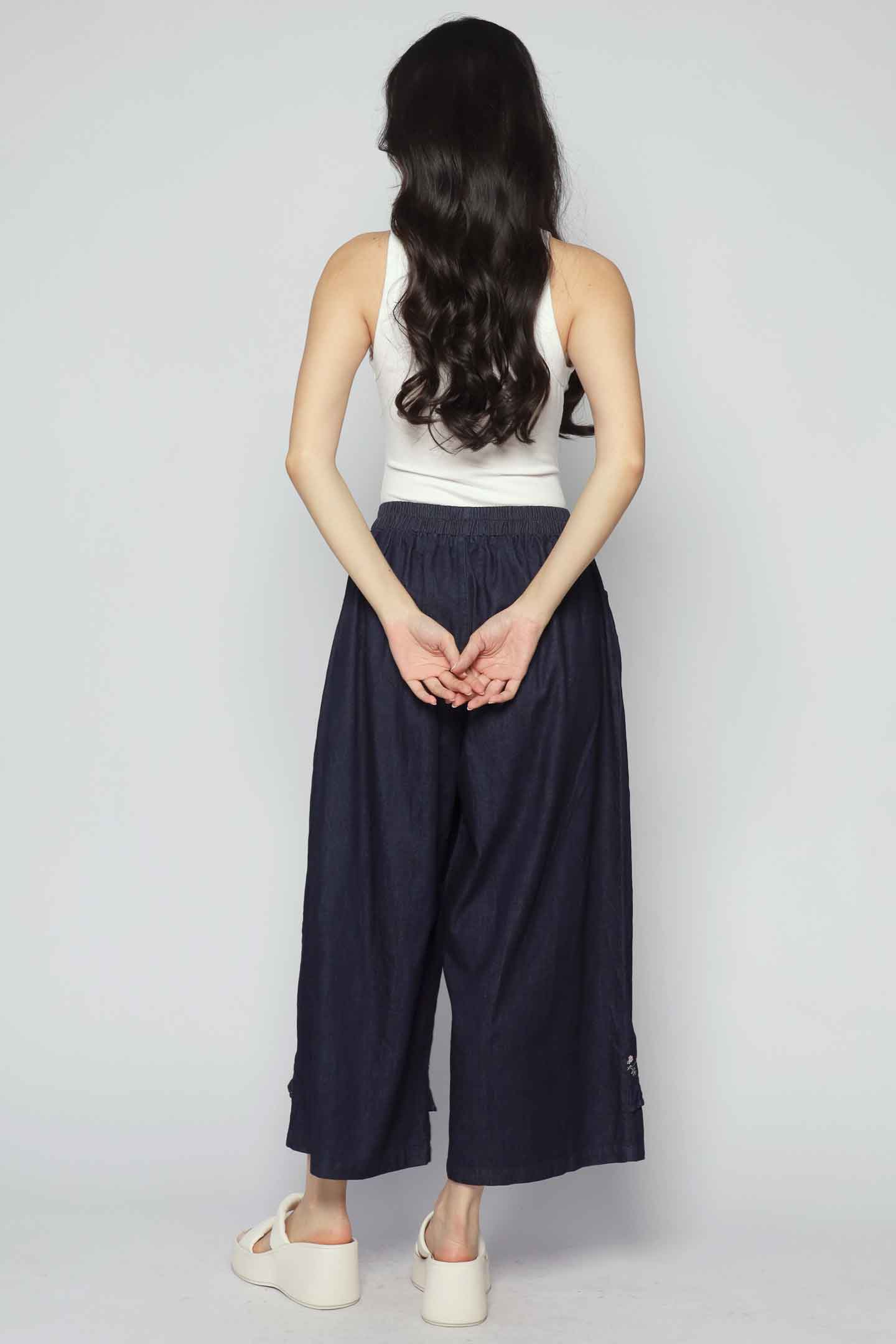 Backorders Caca Denim Floral Embroidered Pants