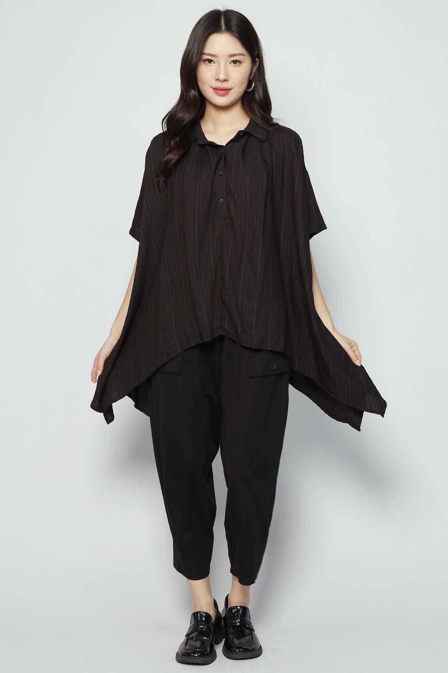 Callie Fishtail Top in Black