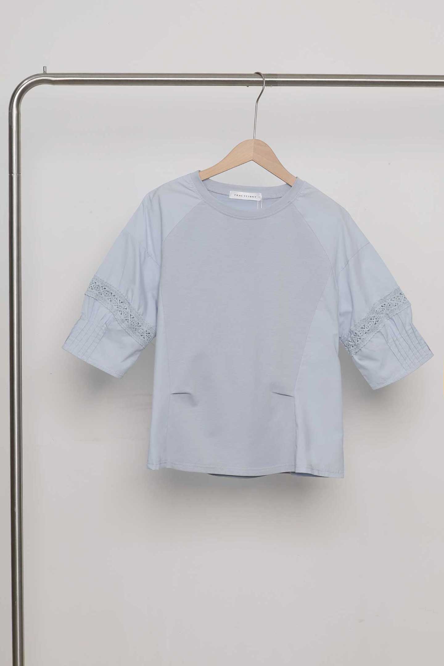Easy By TE - Carine Lace Trimming Top in Blue