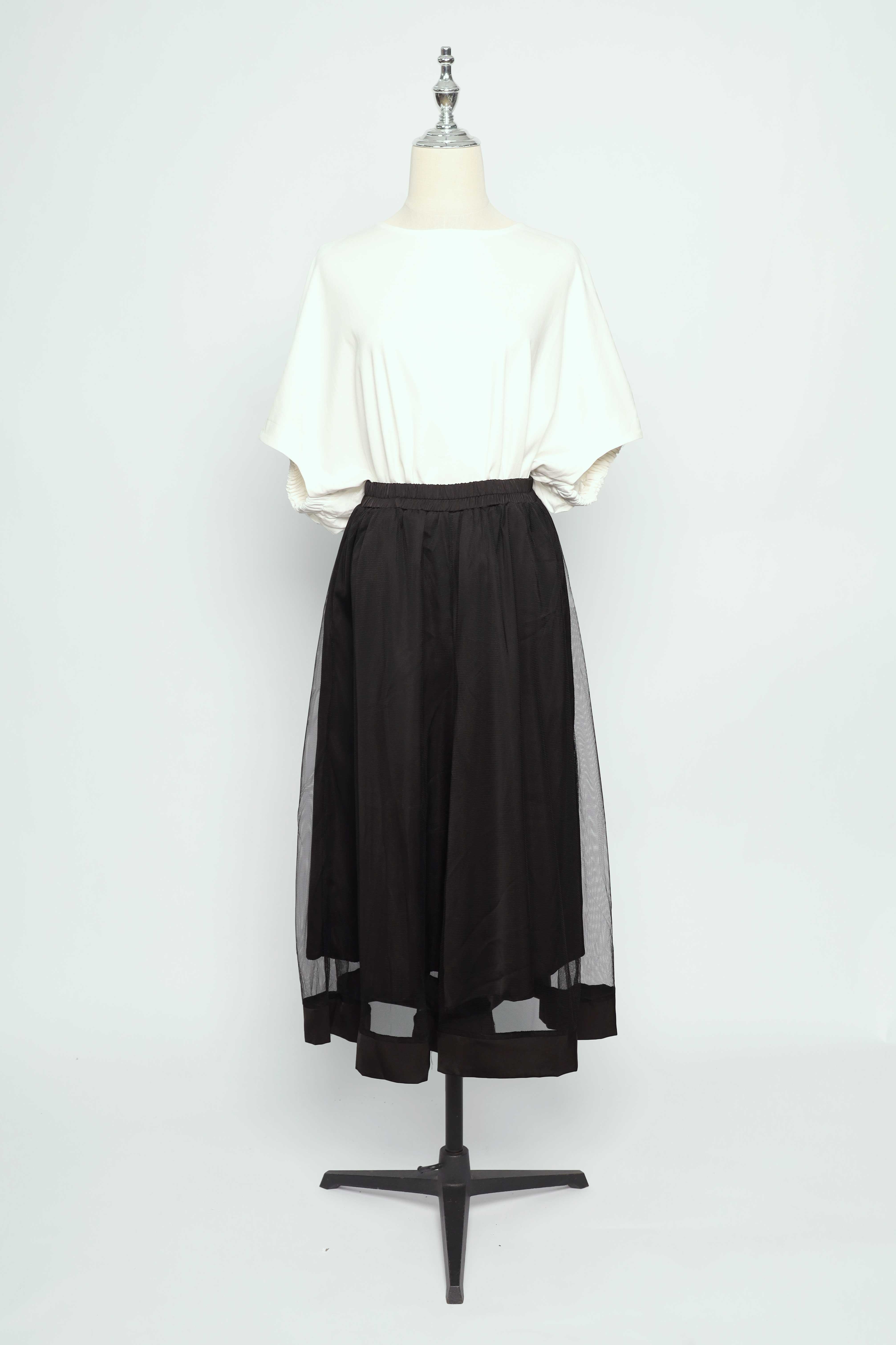 PO - Christine Netted Pants in Black