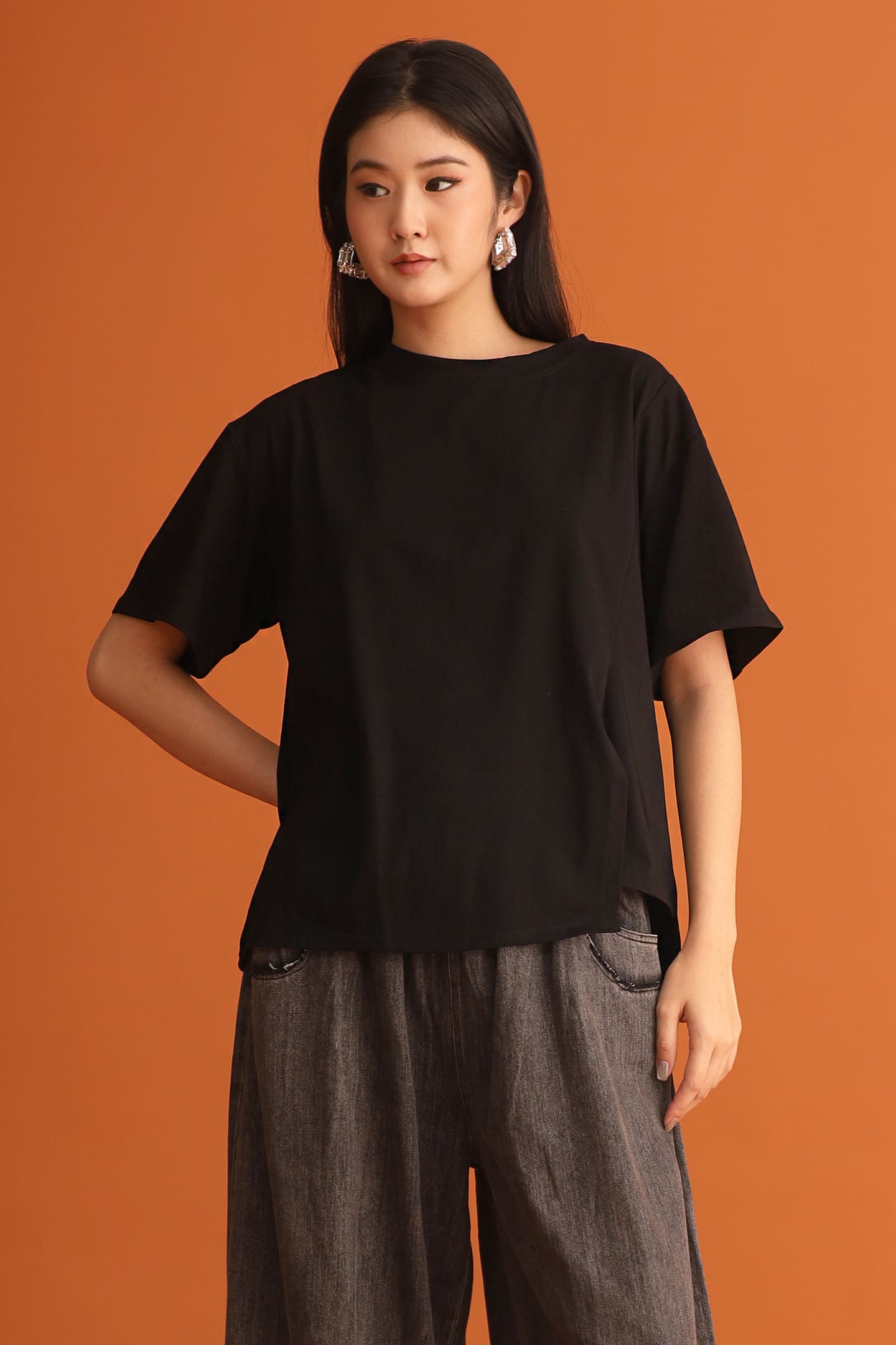 CHOSEN - Core Edit Top in Black