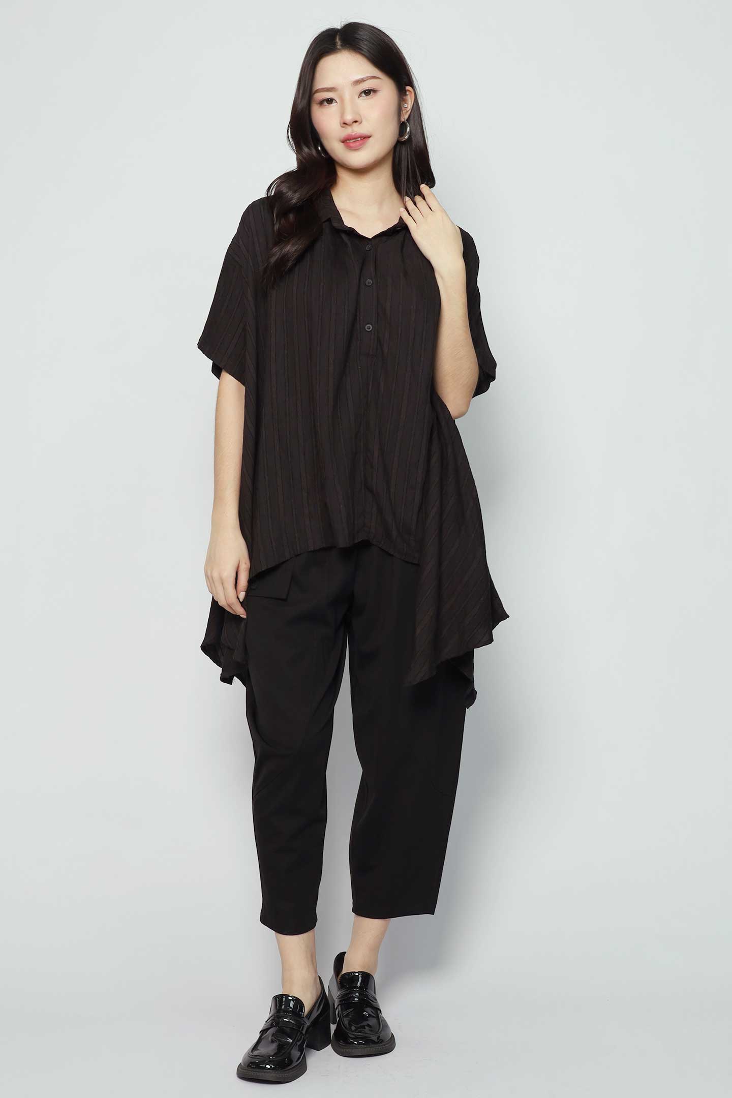 Backorders Cressyn Pocket Pants in Black
