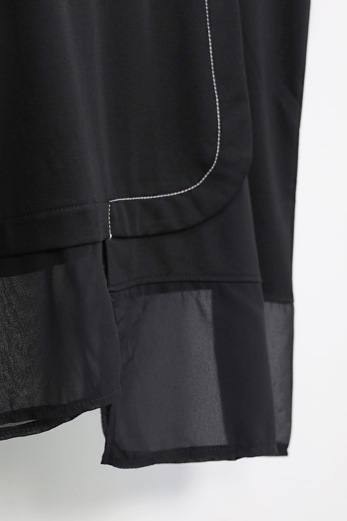 Easy By TE - Daphne Top in Black