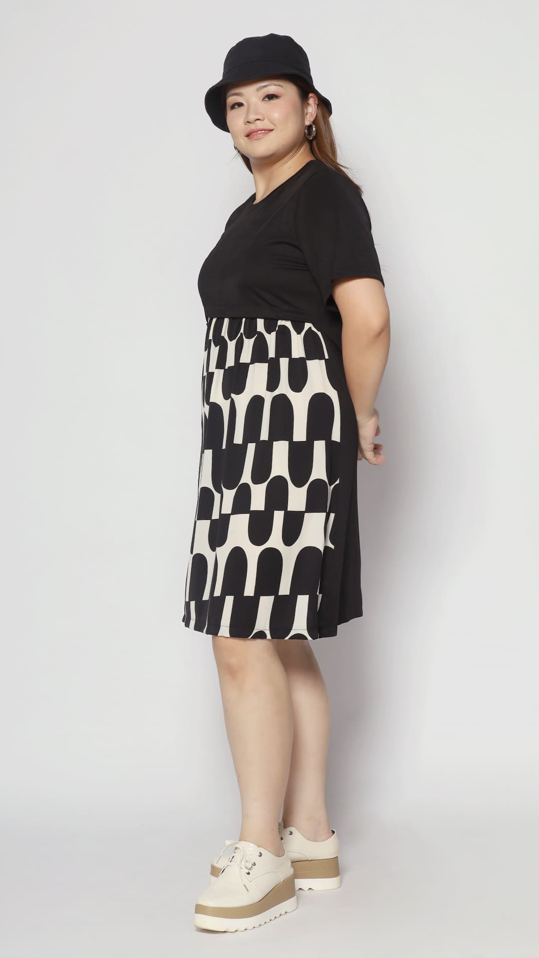 Darcy Dress in Abstract Print