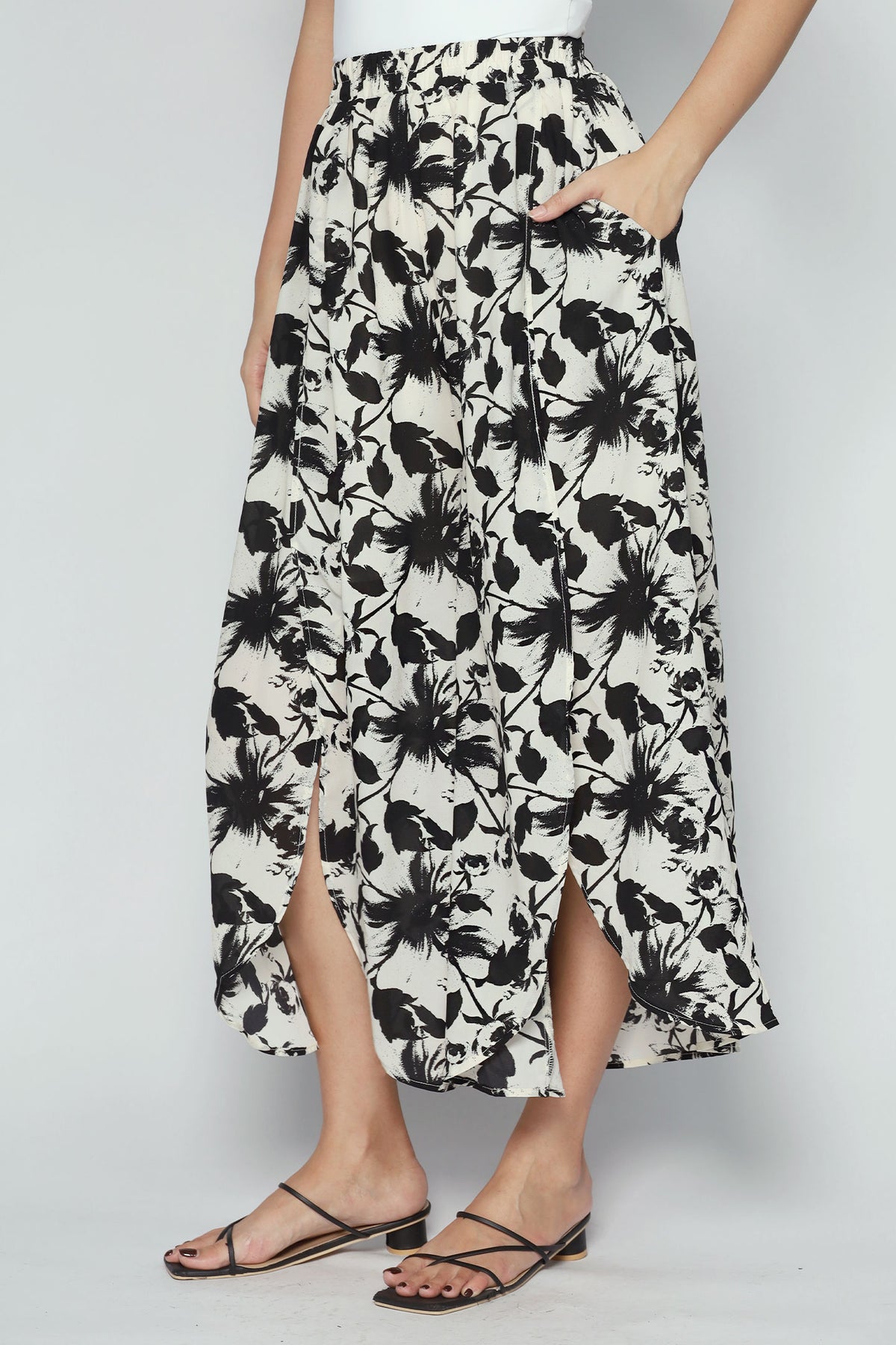 Destiny Flare Pants in Moonlit Bloom