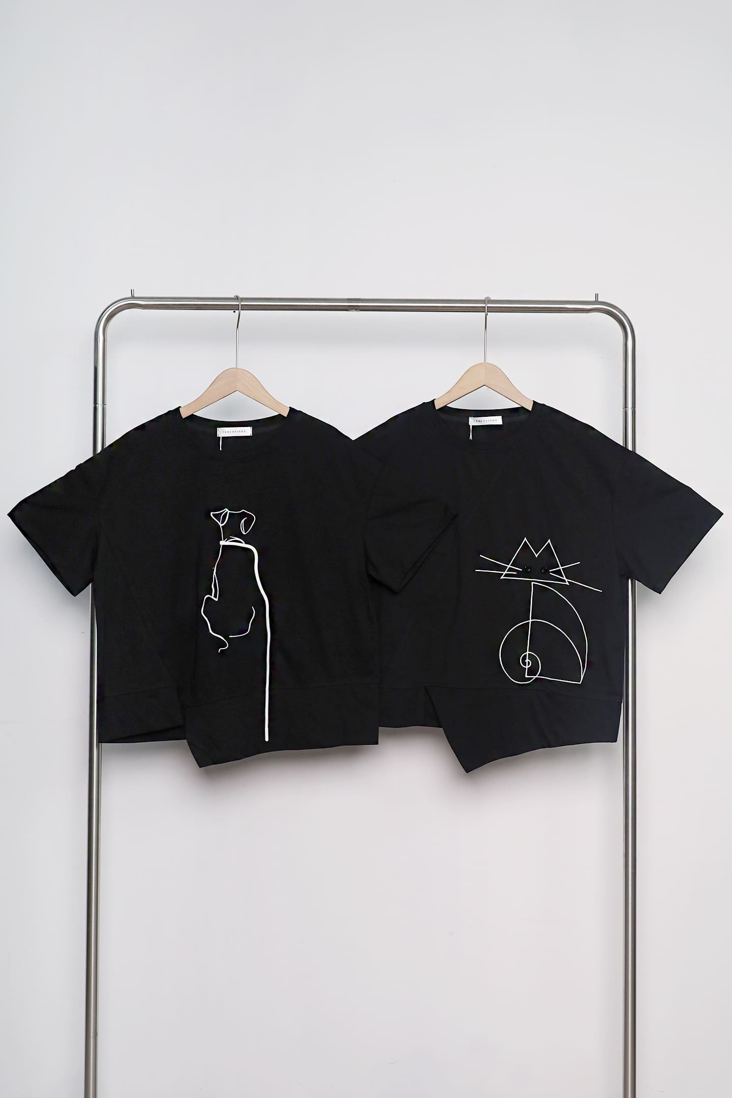 Easy by TE - Cat Outline Boxy Top