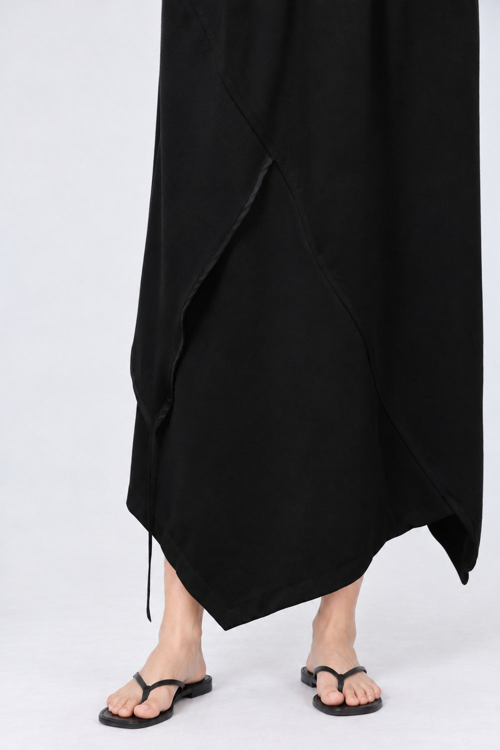 Doodoo Asymmetrical Skirt in Black