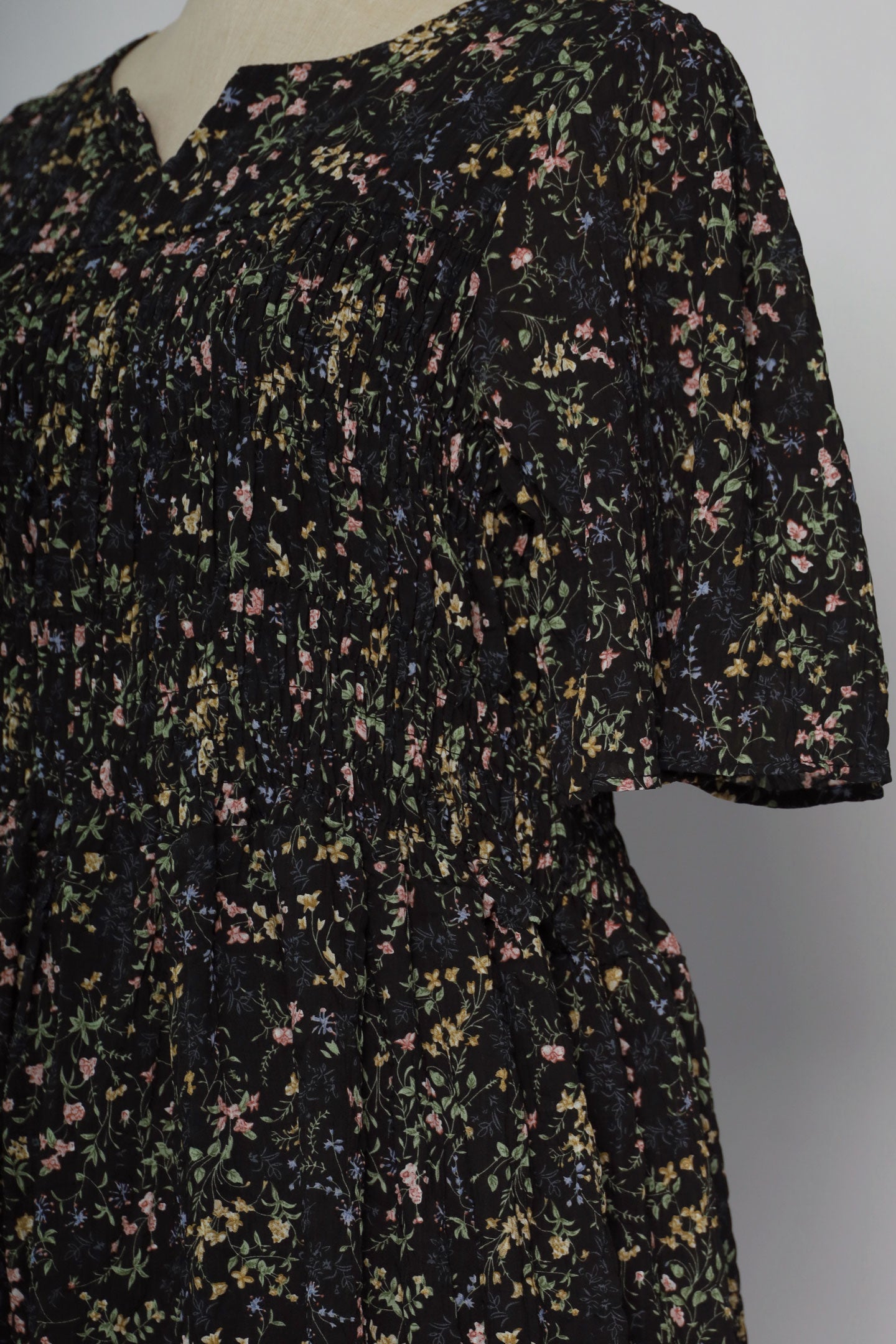 PO - Dovina Dress in Daisy Veil
