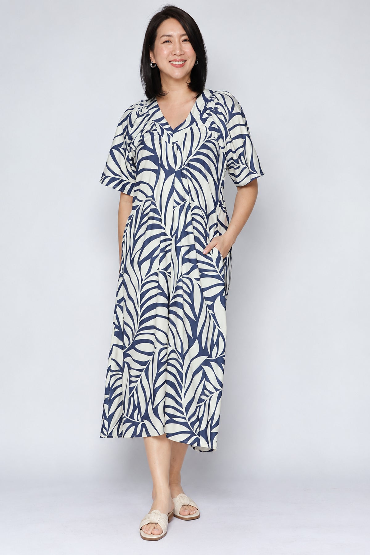 Whitney V Dress in Botanique Fern