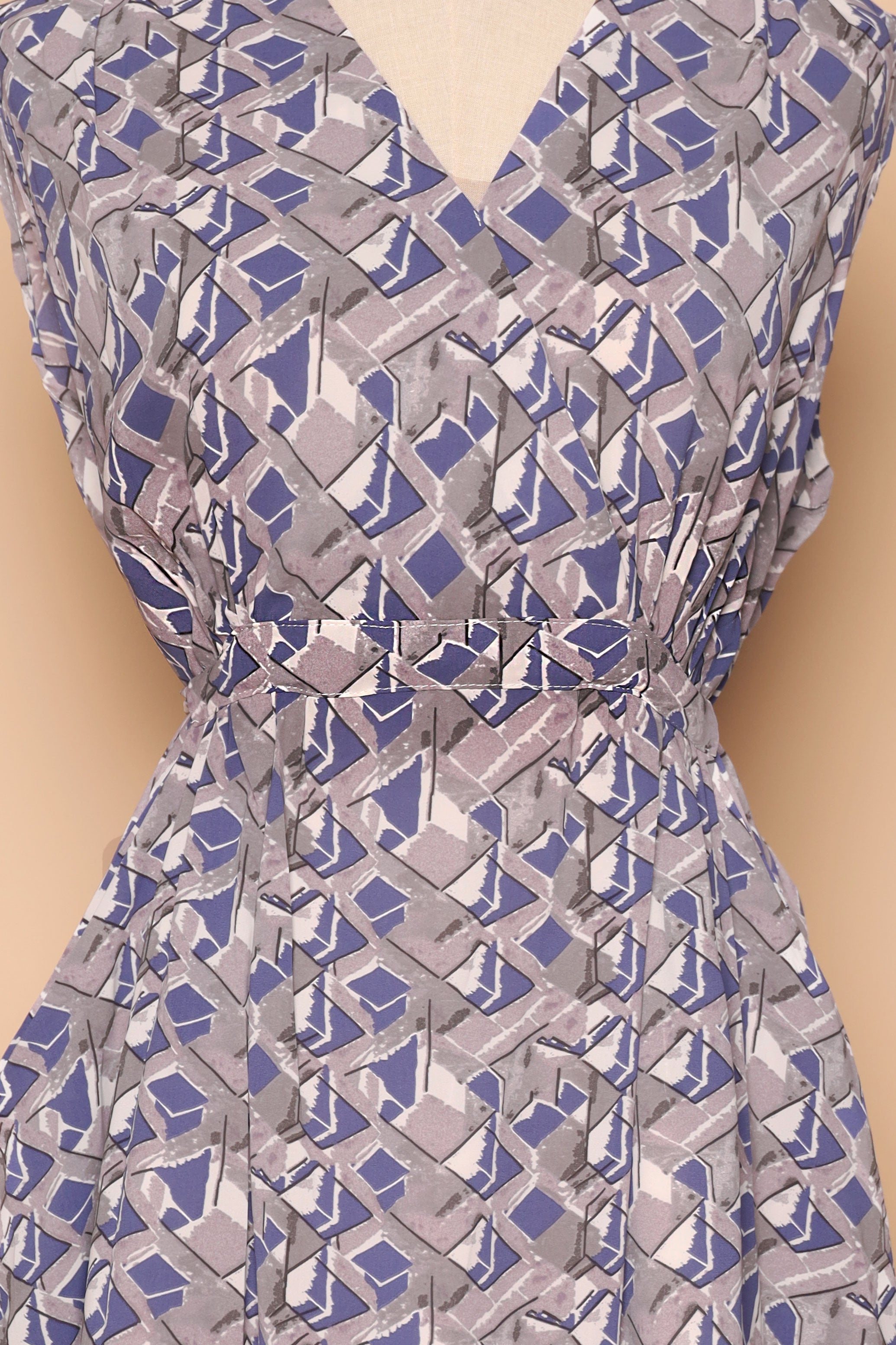 PO - Elara Dress in Prism Pop
