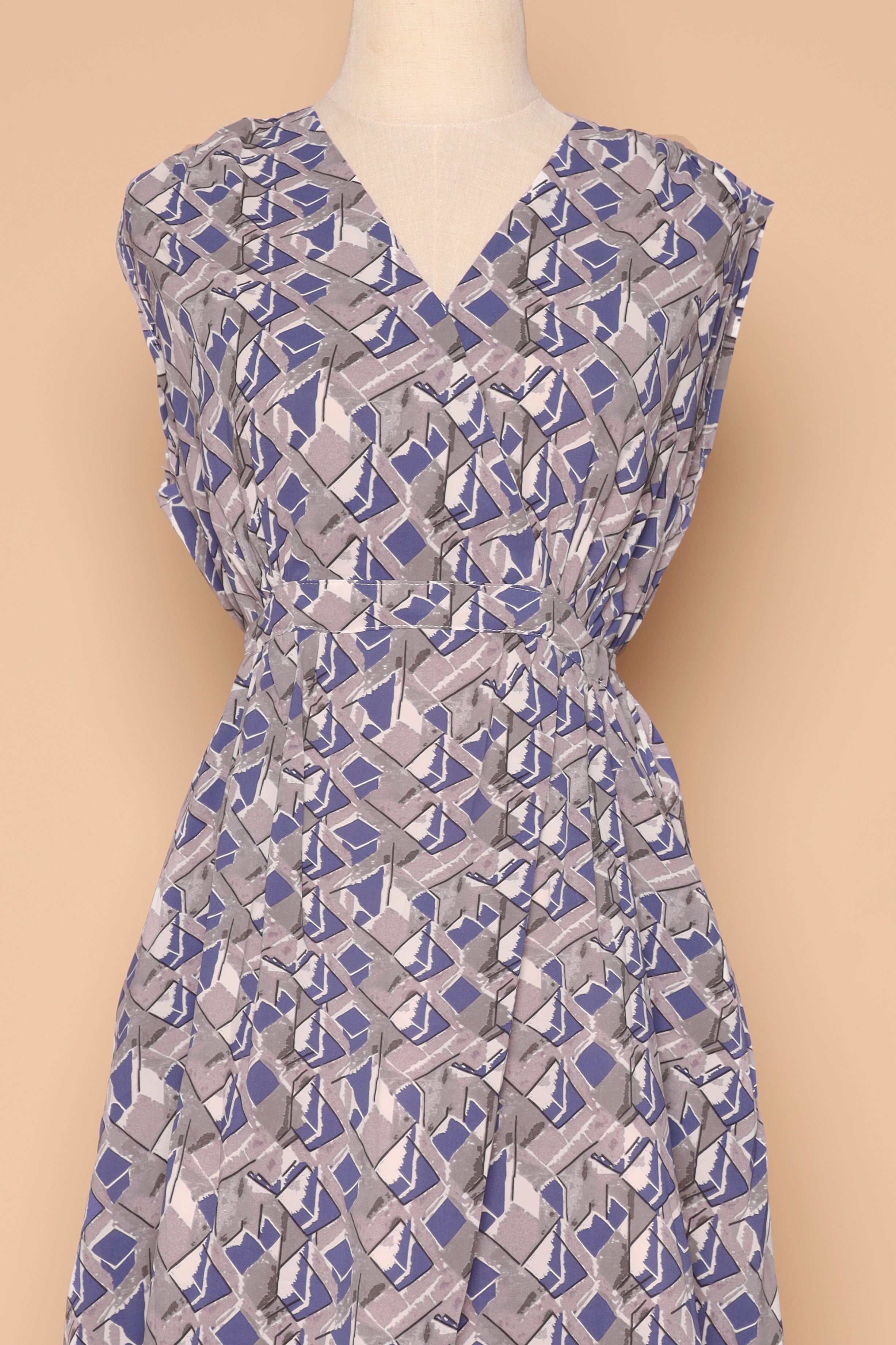 PO - Elara Dress in Prism Pop