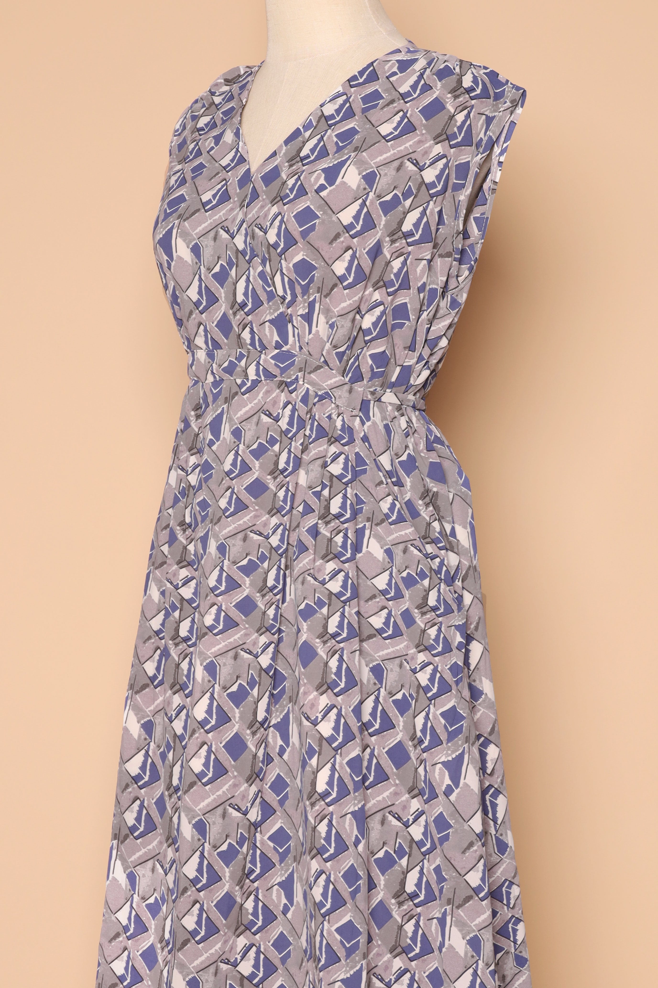 PO - Elara Dress in Prism Pop