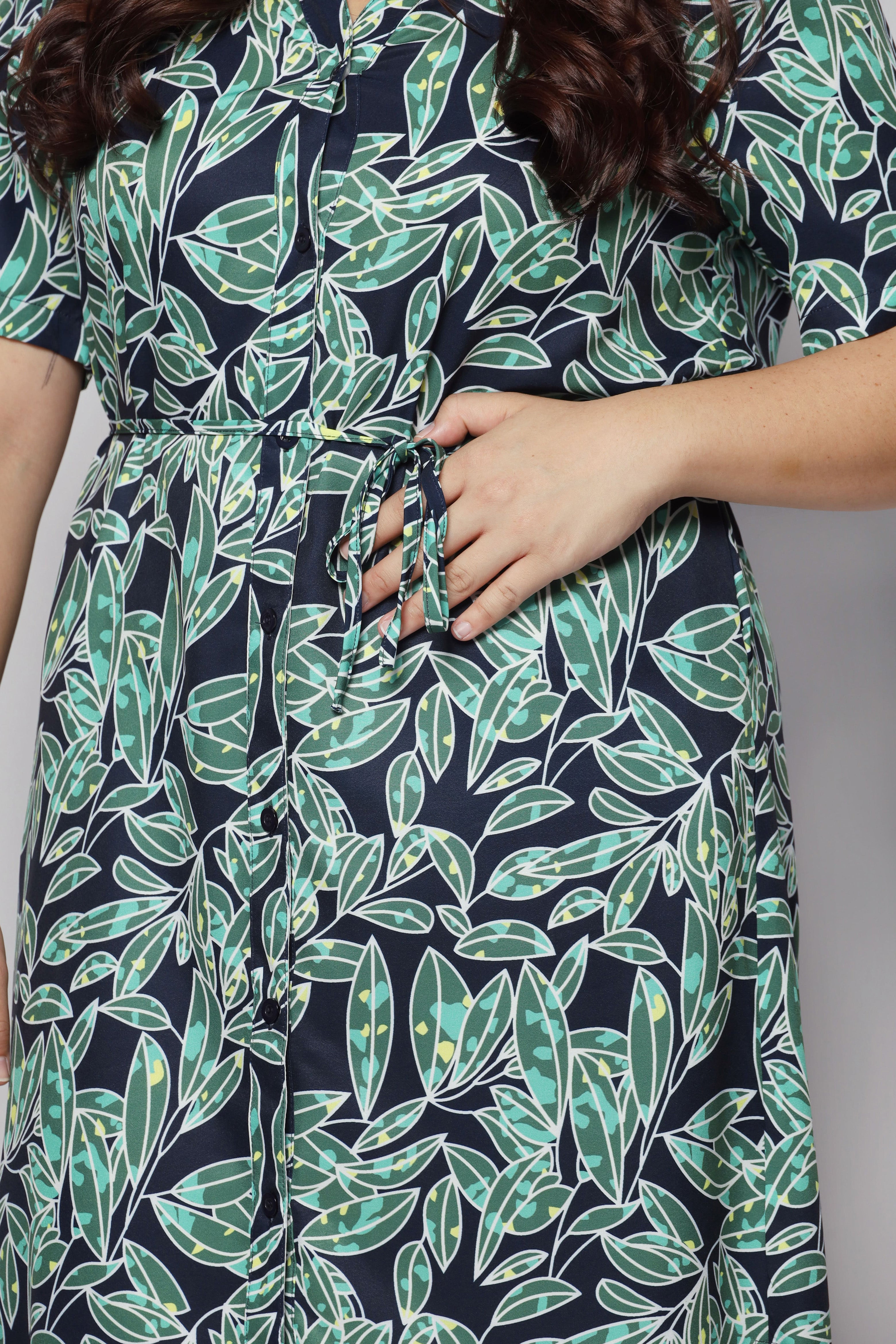 Eline Shirt Dress in Green Escape