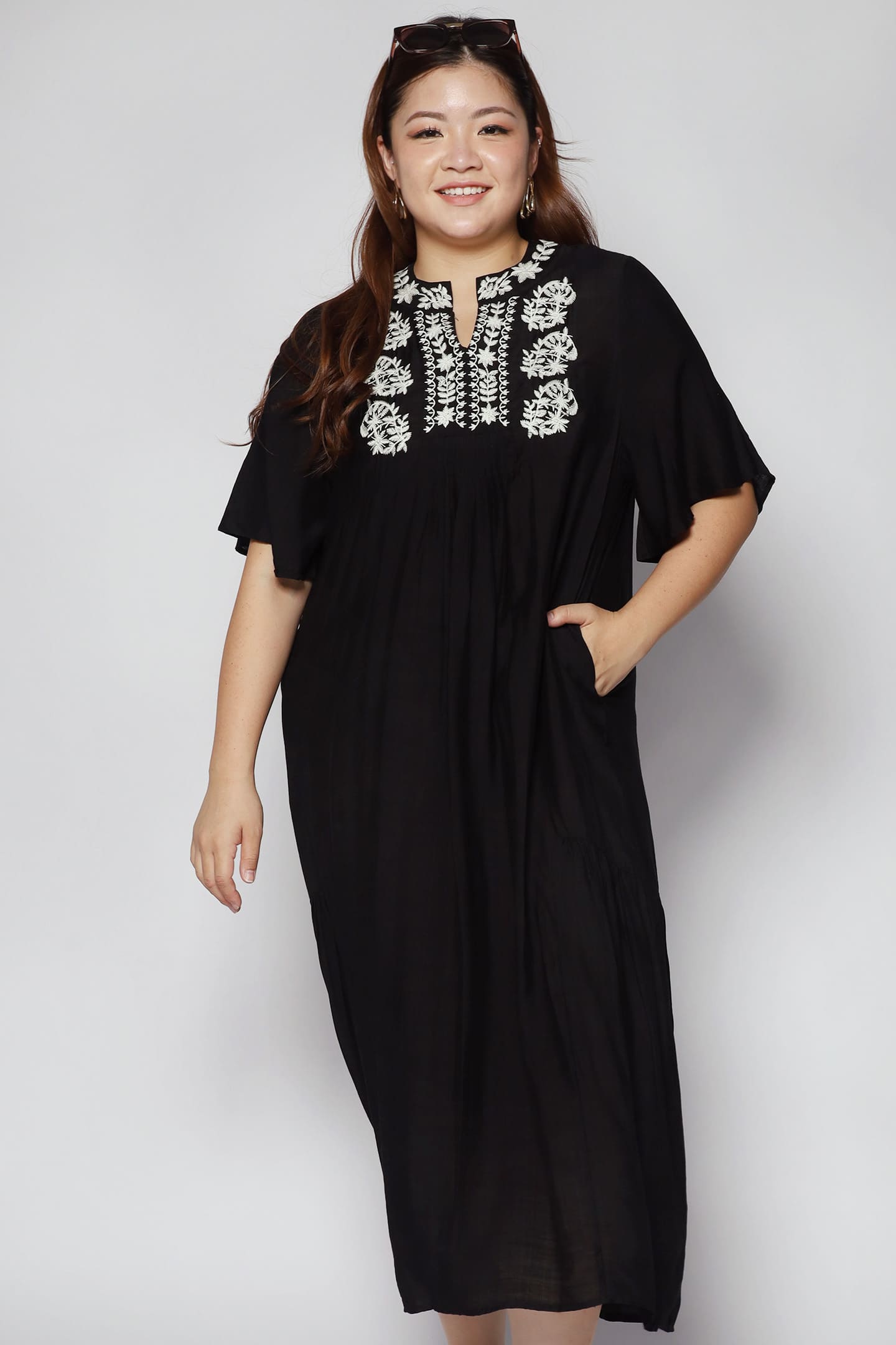 Fannie Embroidery Dress in Black