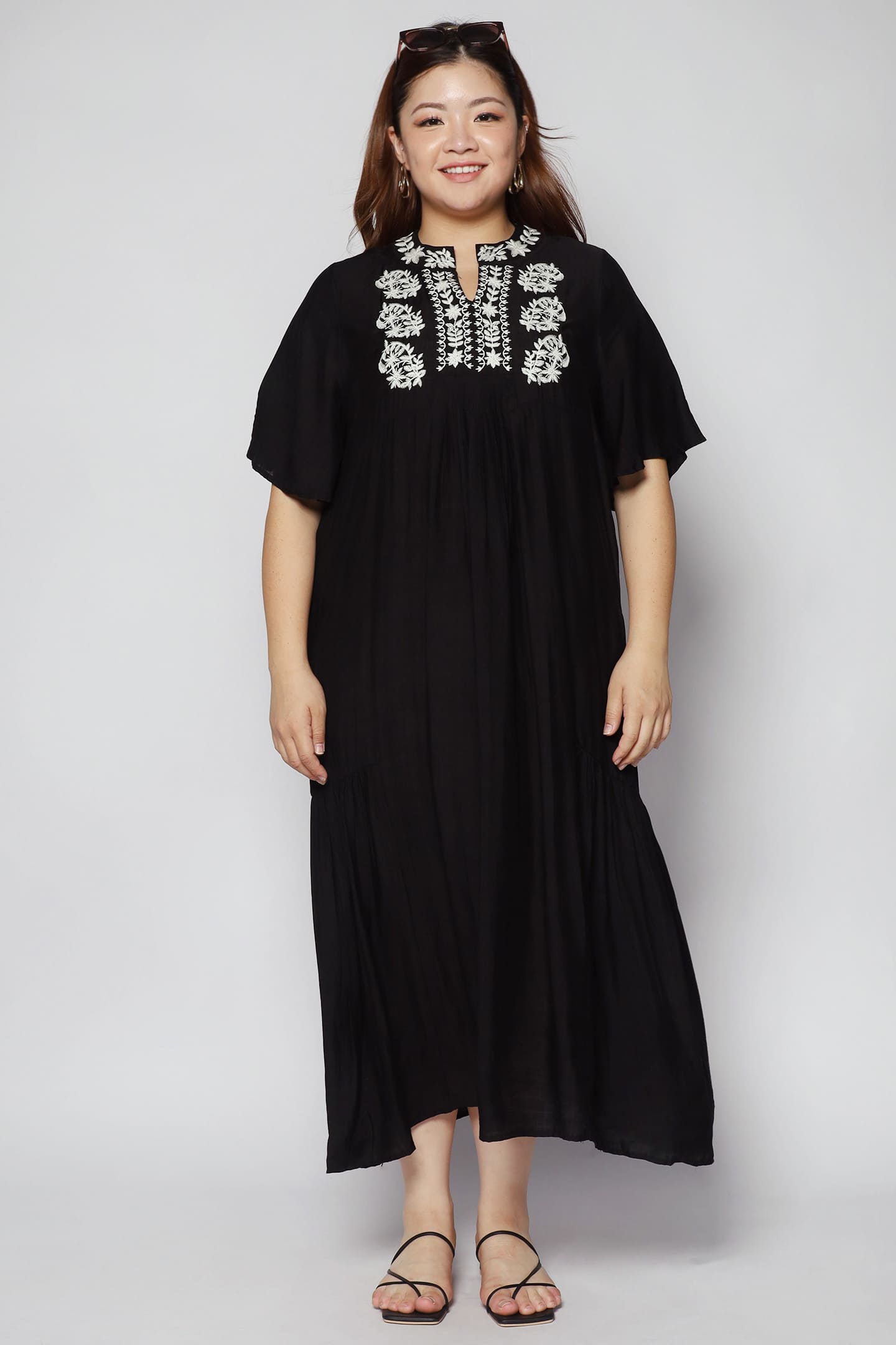 Fannie Embroidery Dress in Black