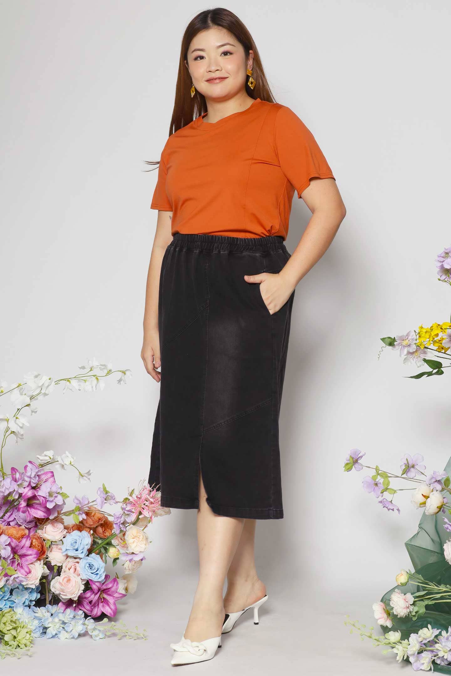 Flor Denim Skirt in Black