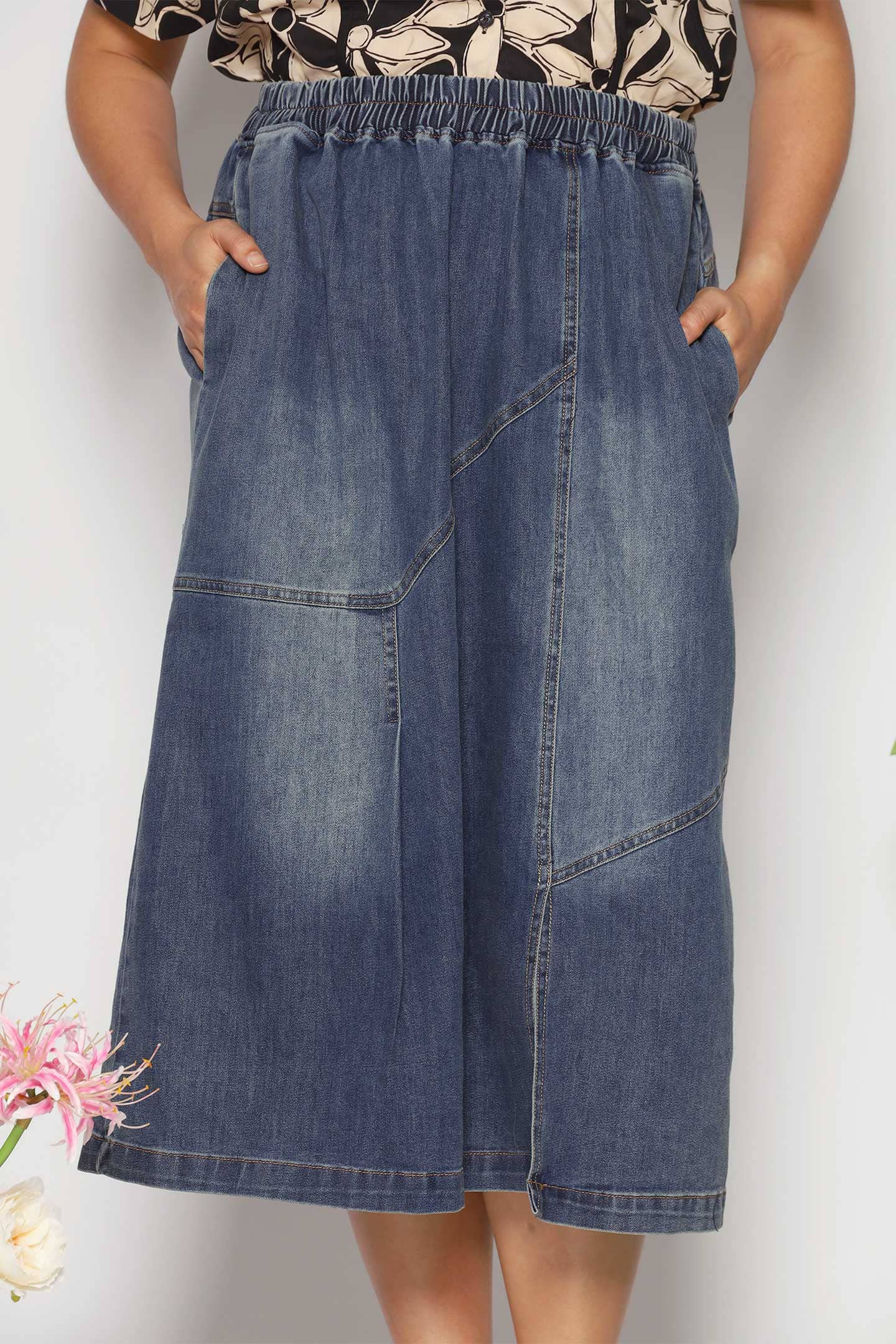 Flor Denim Skirt in Blue