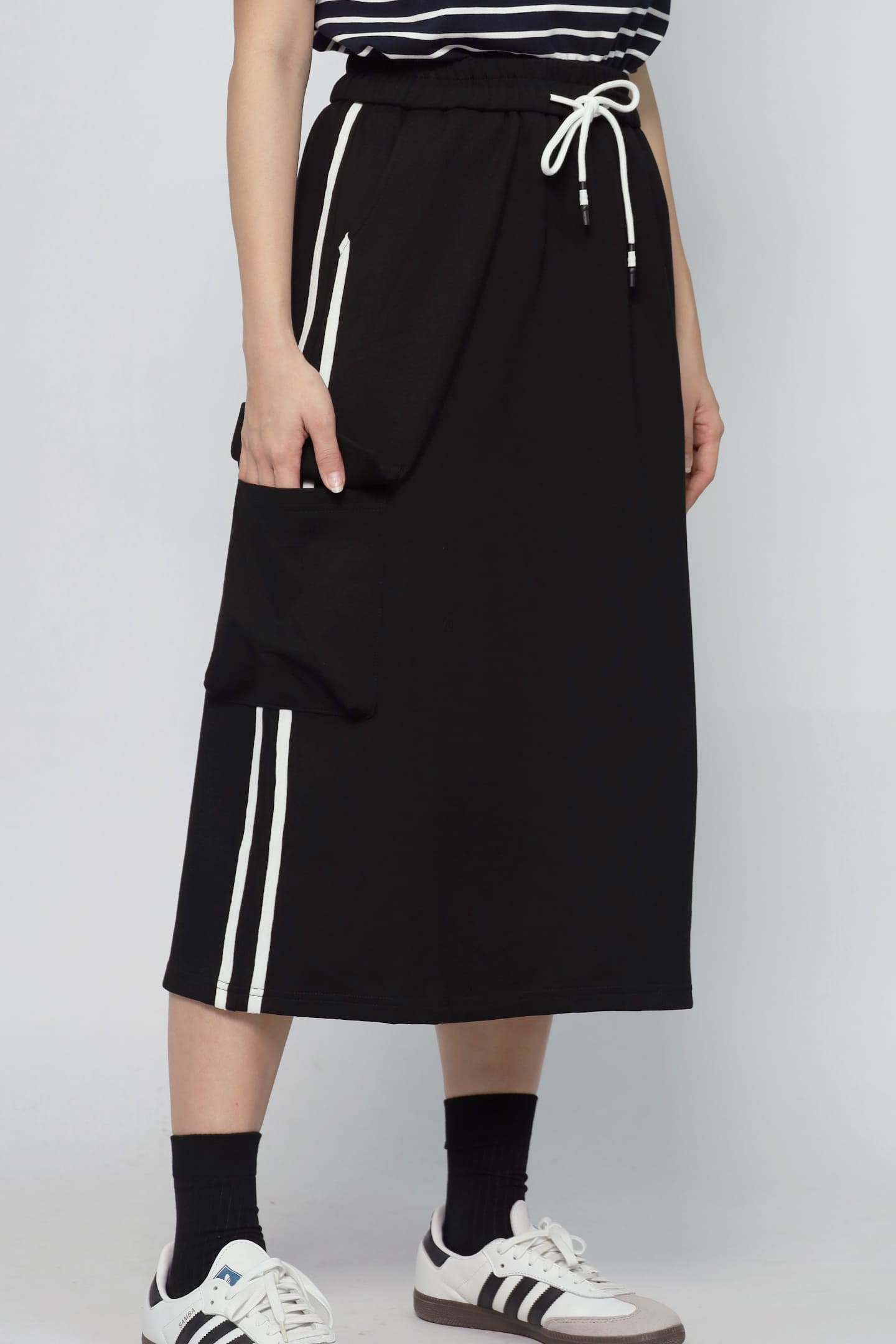 JOY - Flux Stripes Cargo Skirt in Black
