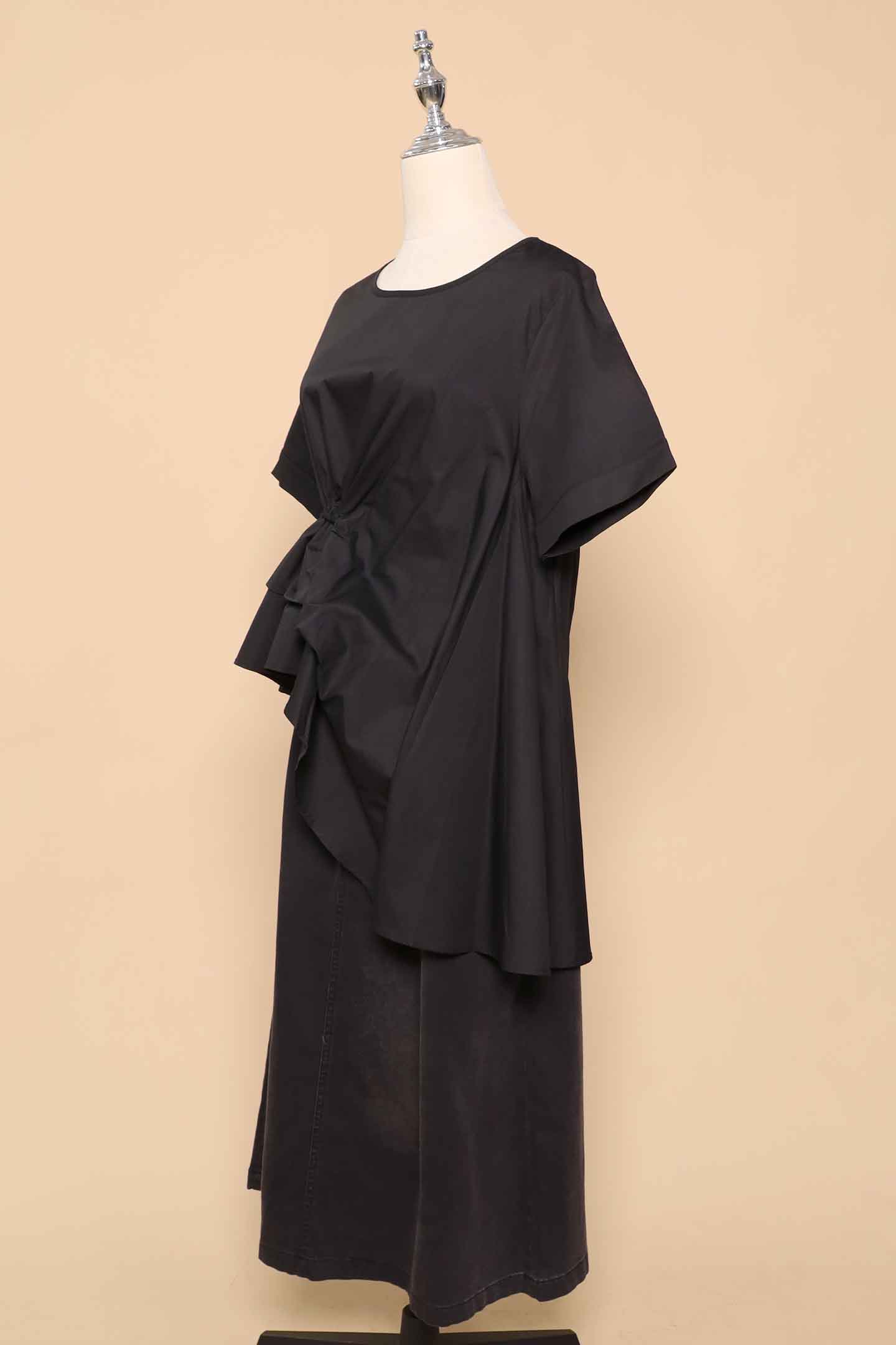 PO - Gia Asymmetrical Top in Black