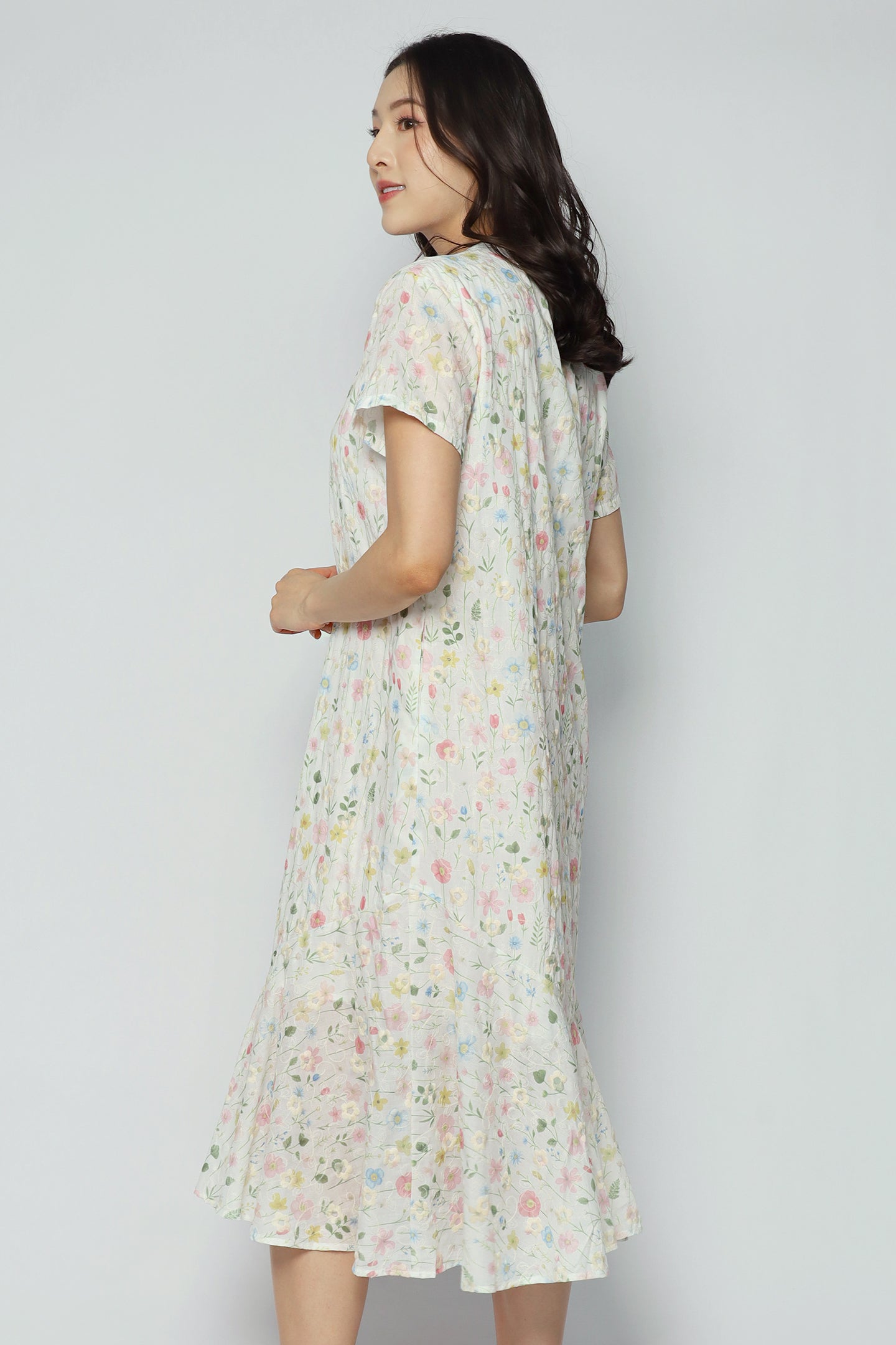 Gisele Dress in Lace Jardin