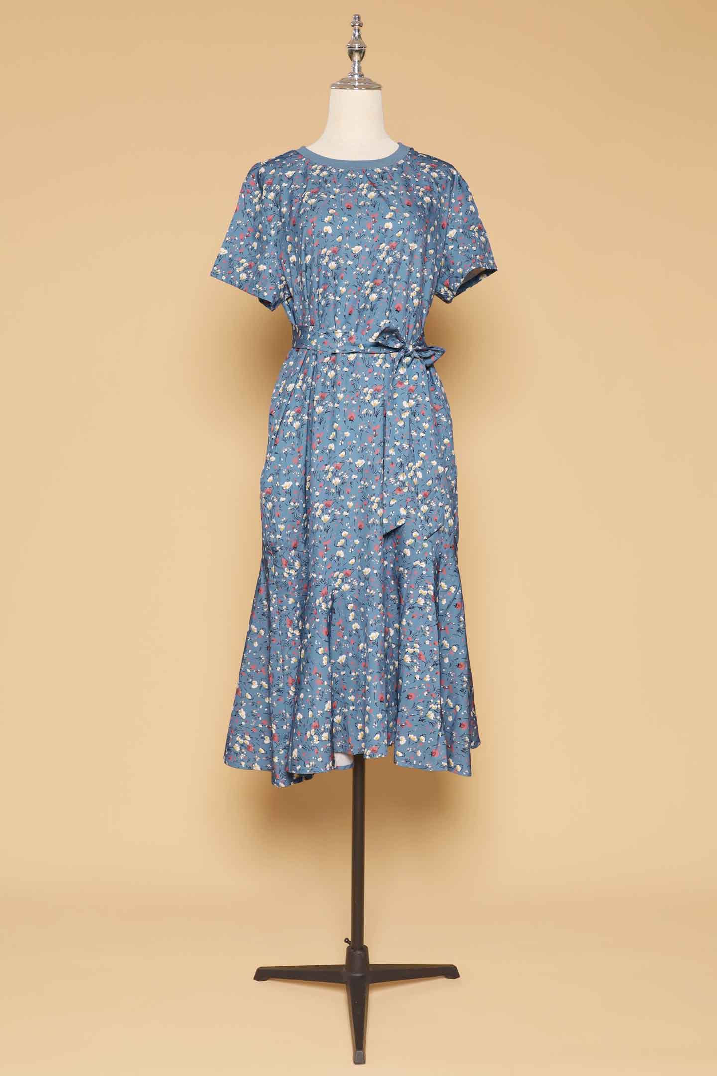 Gisele Dress in Thriving Blue Floral