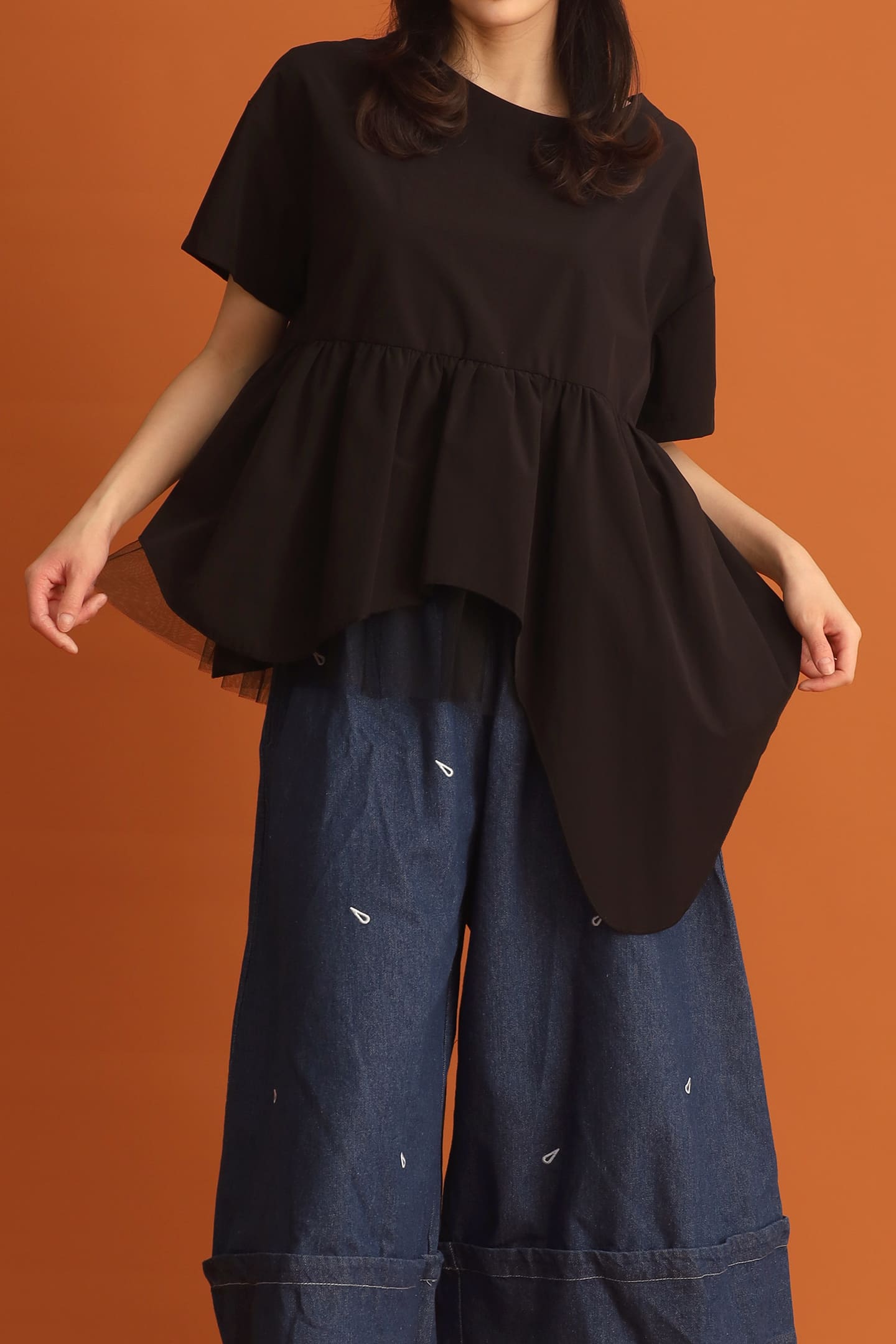 CHOSEN - Haelin Asymmetrical Top in Black