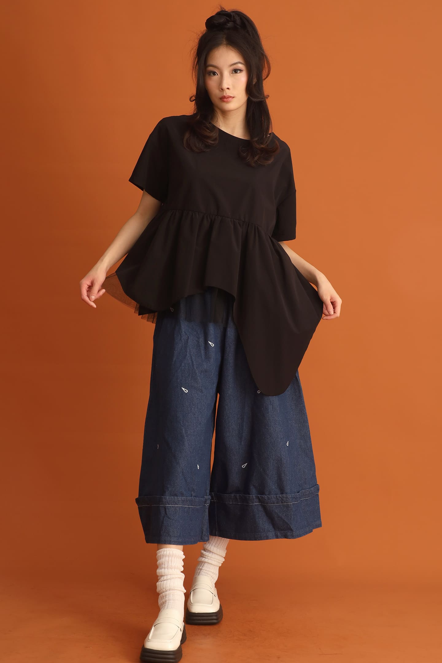 CHOSEN - Haelin Asymmetrical Top in Black