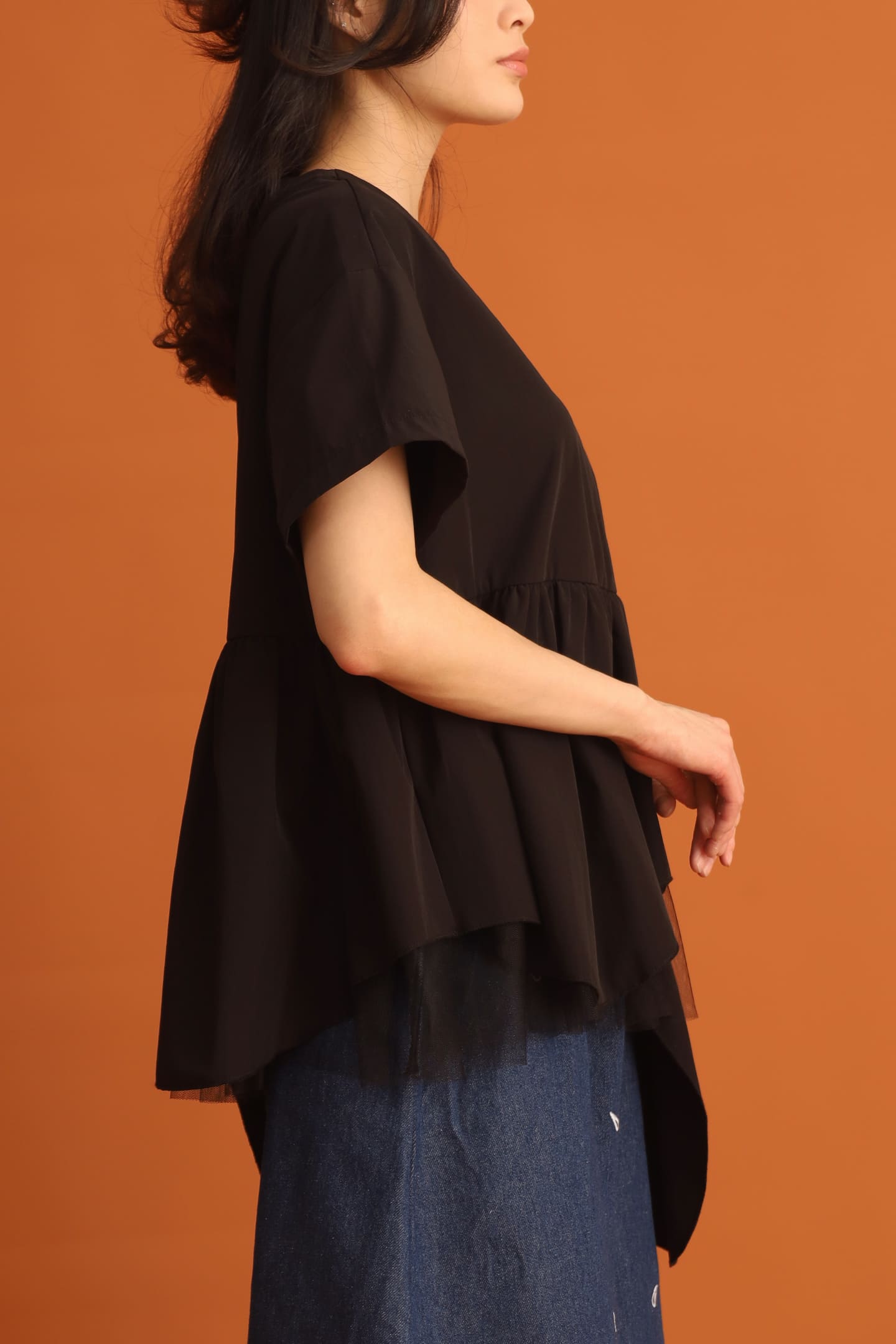 CHOSEN - Haelin Asymmetrical Top in Black