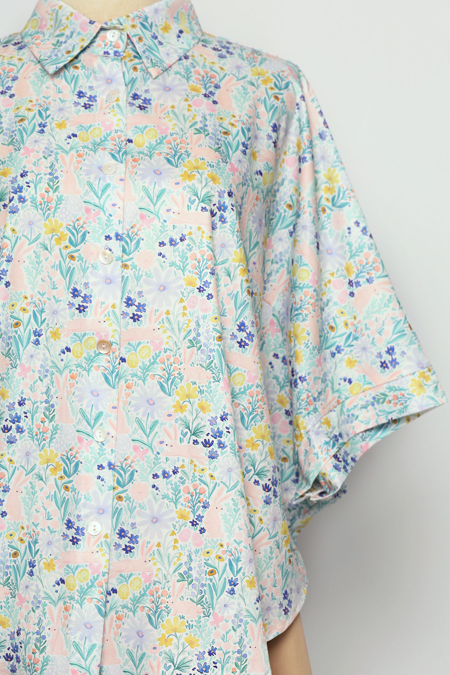 PO - Hans Shirt in Rabbit Meadow