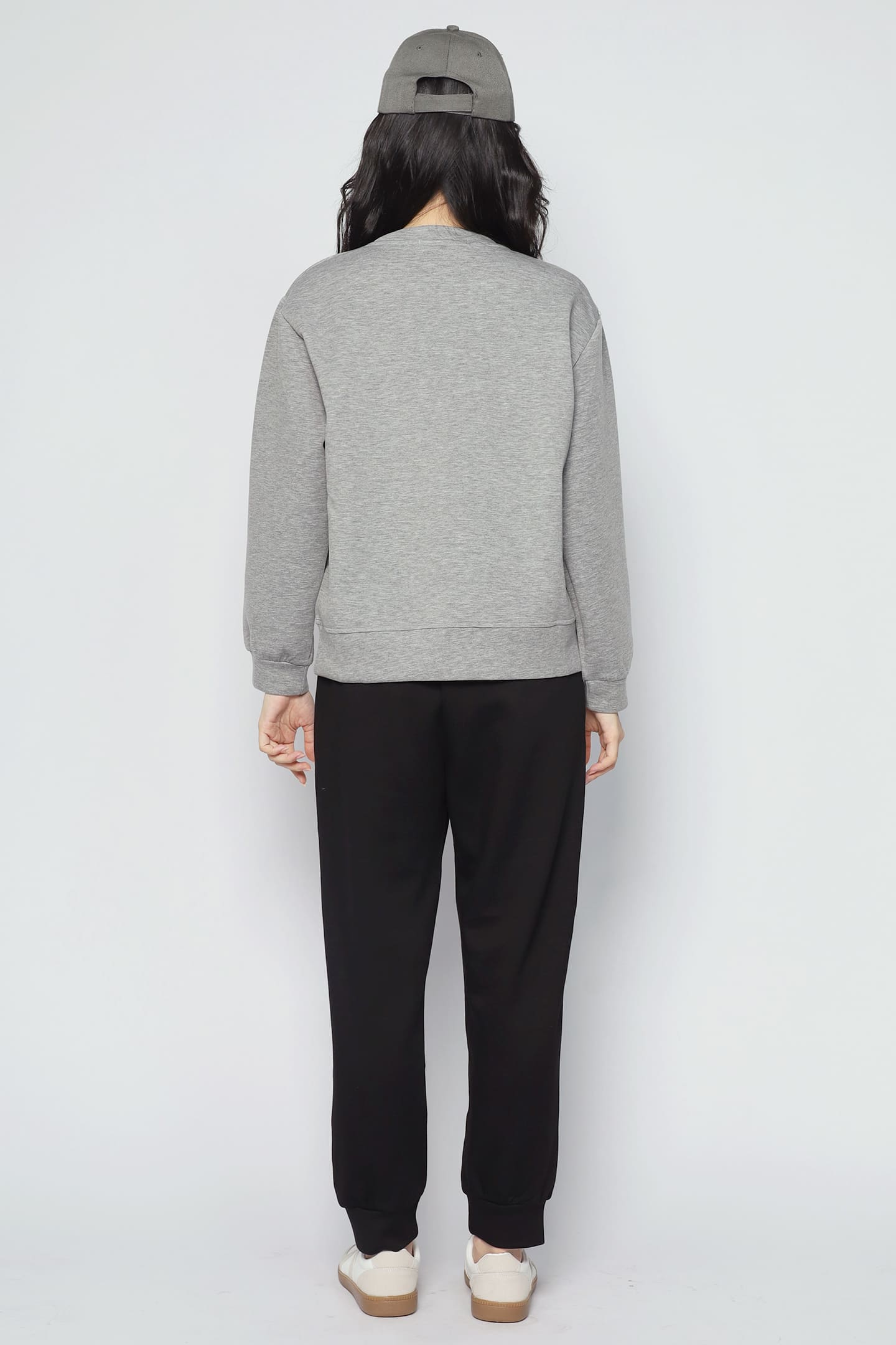 JOY - Holiday Mode Pullover in Grey