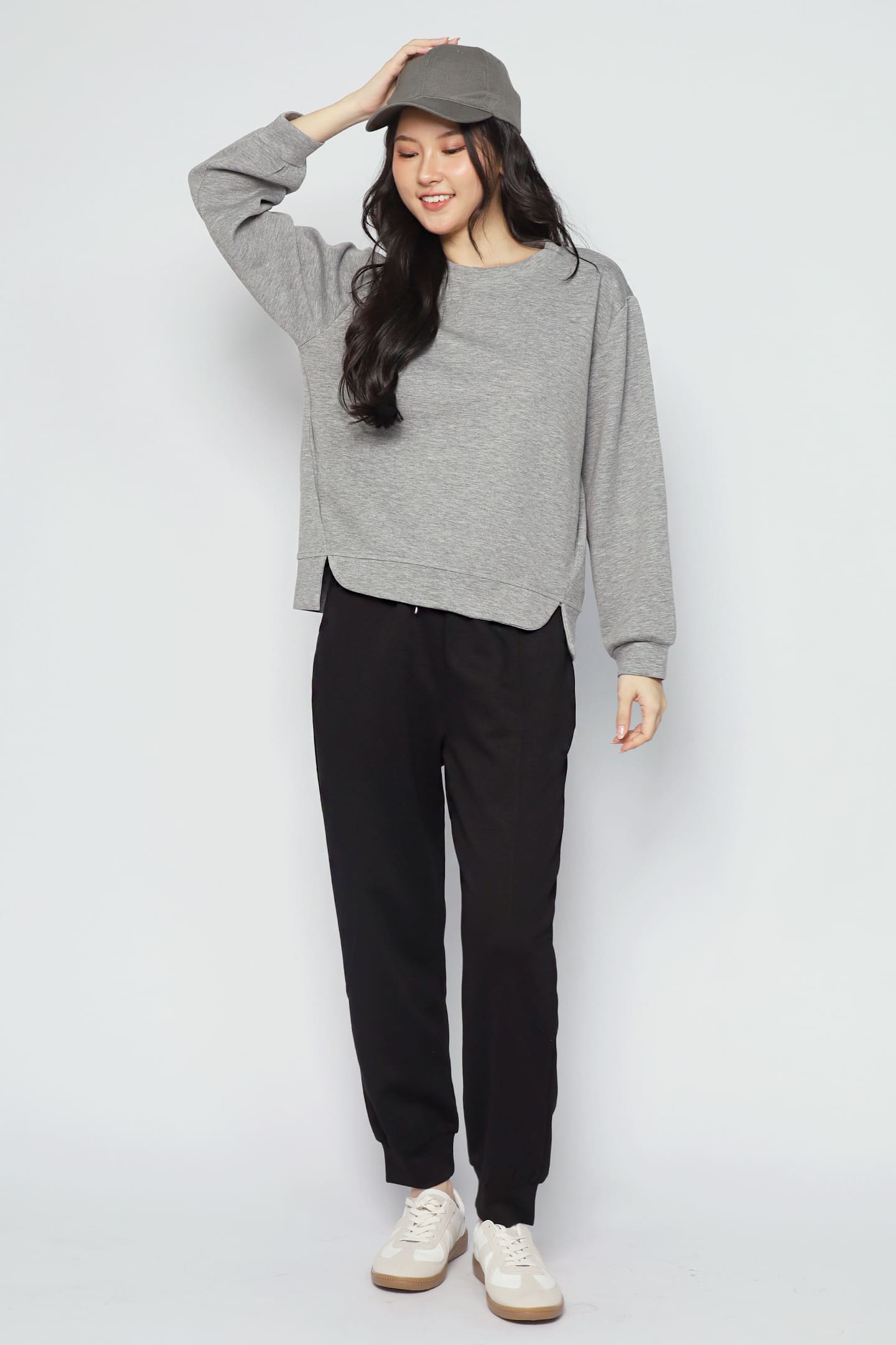 JOY - Holiday Mode Pullover in Grey
