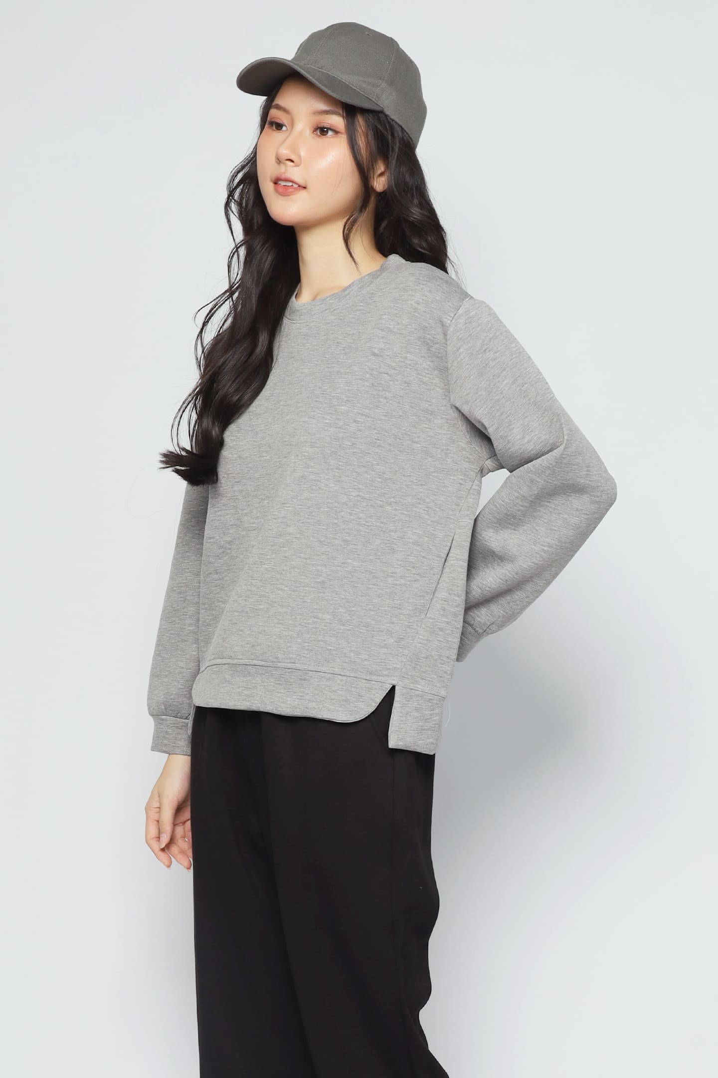 JOY - Holiday Mode Pullover in Grey