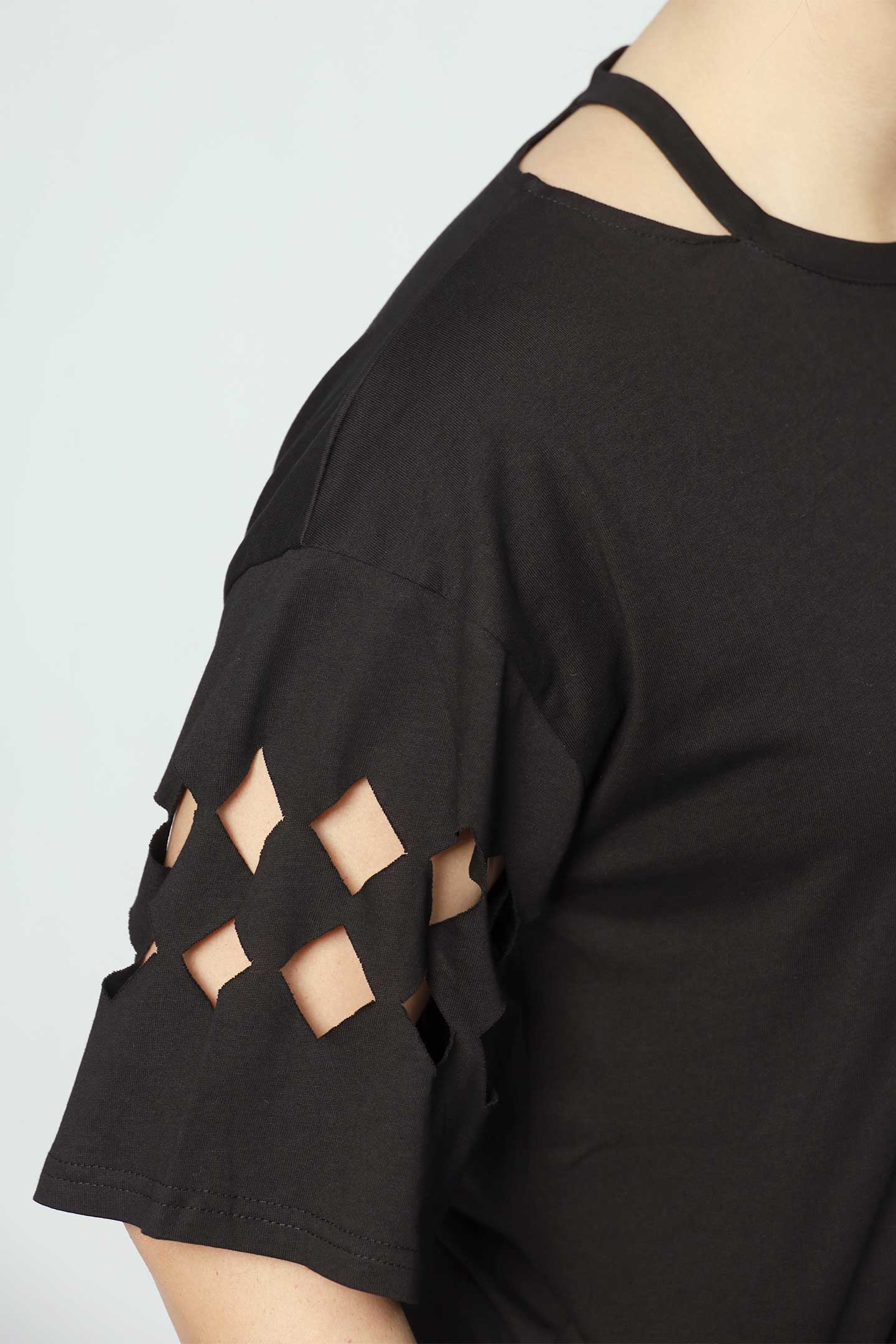 Hush Cutout Sleeves Top in Black