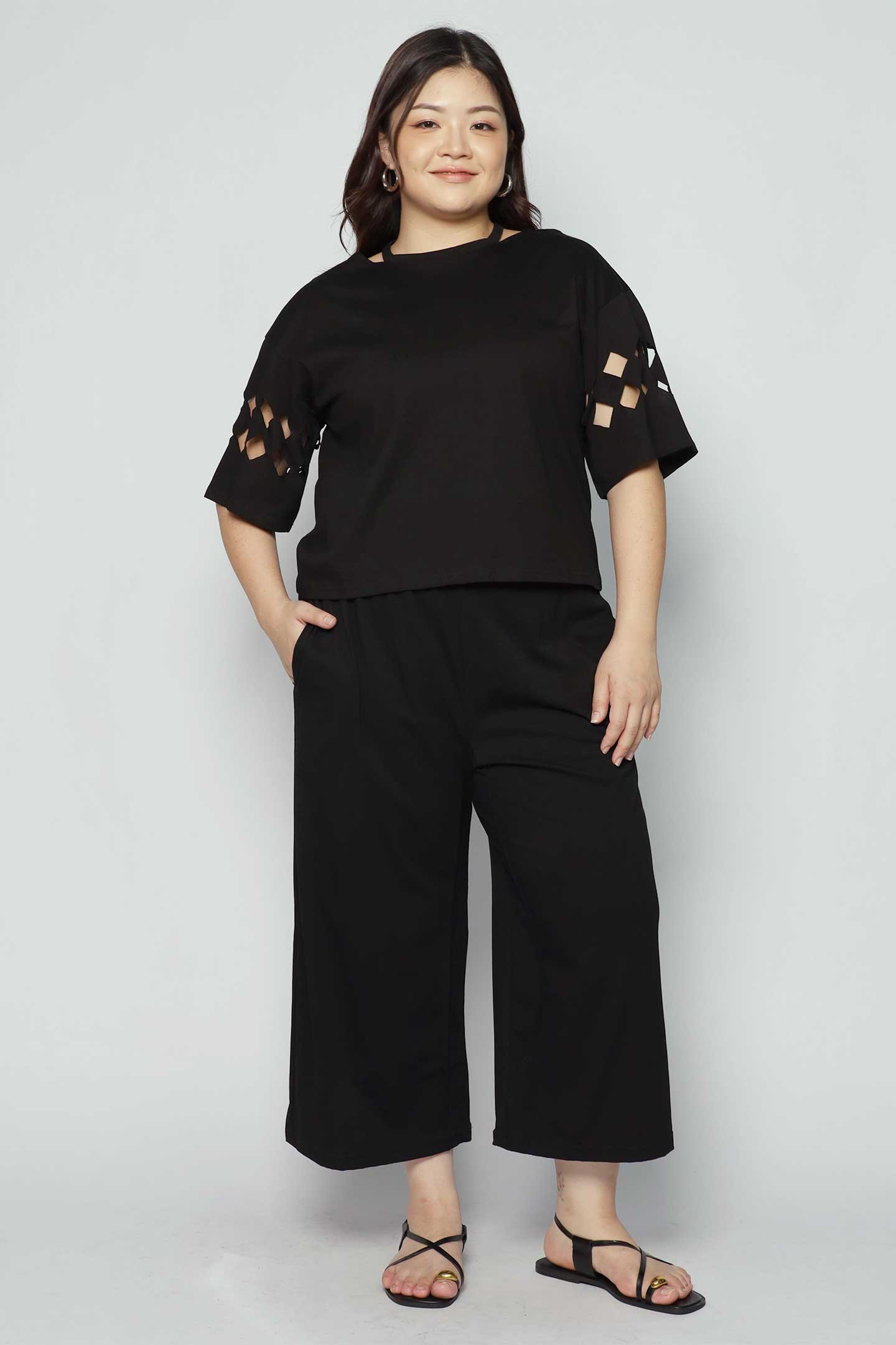Hush Cutout Sleeves Top in Black