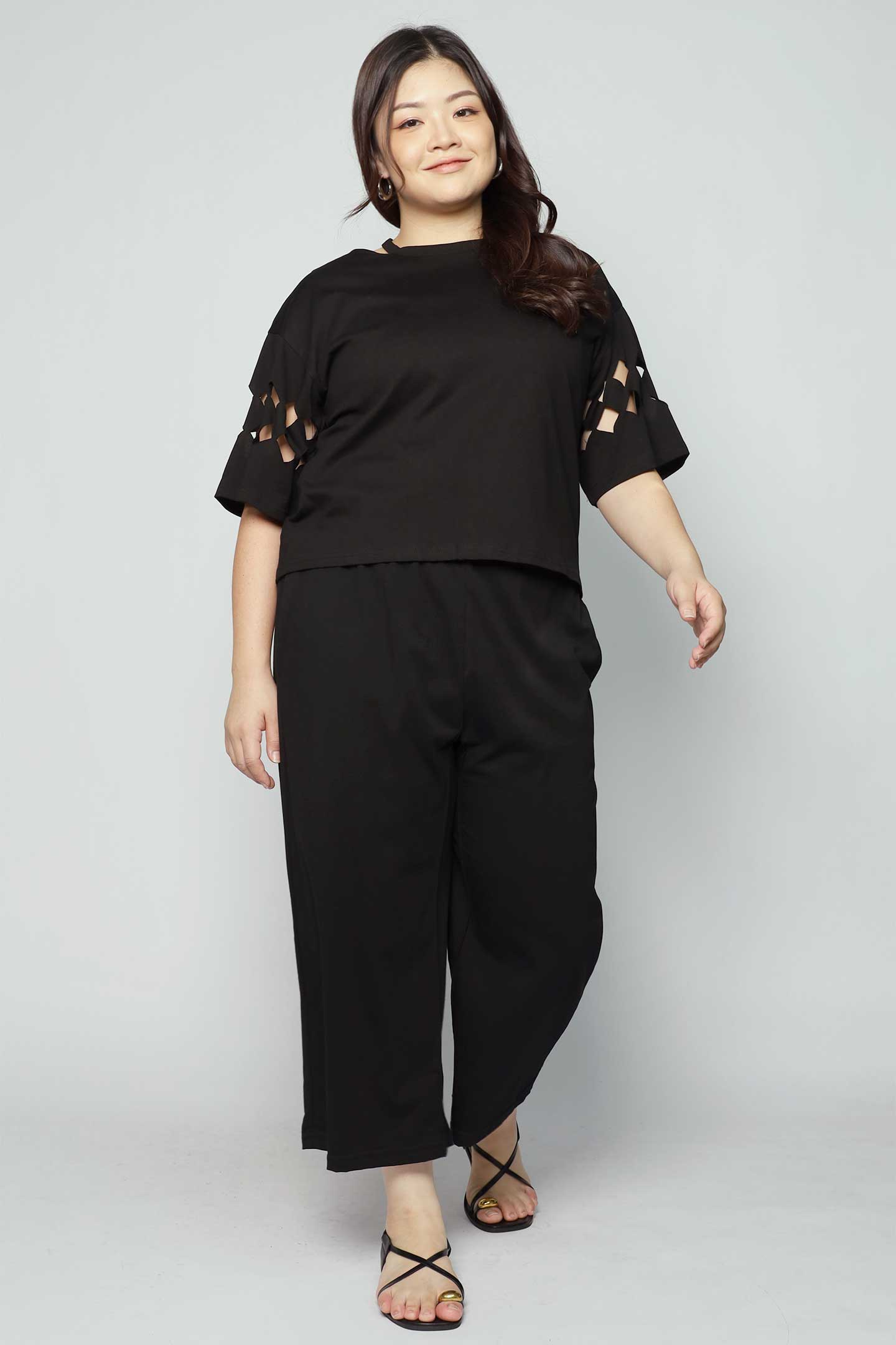 Hush Cutout Sleeves Top in Black