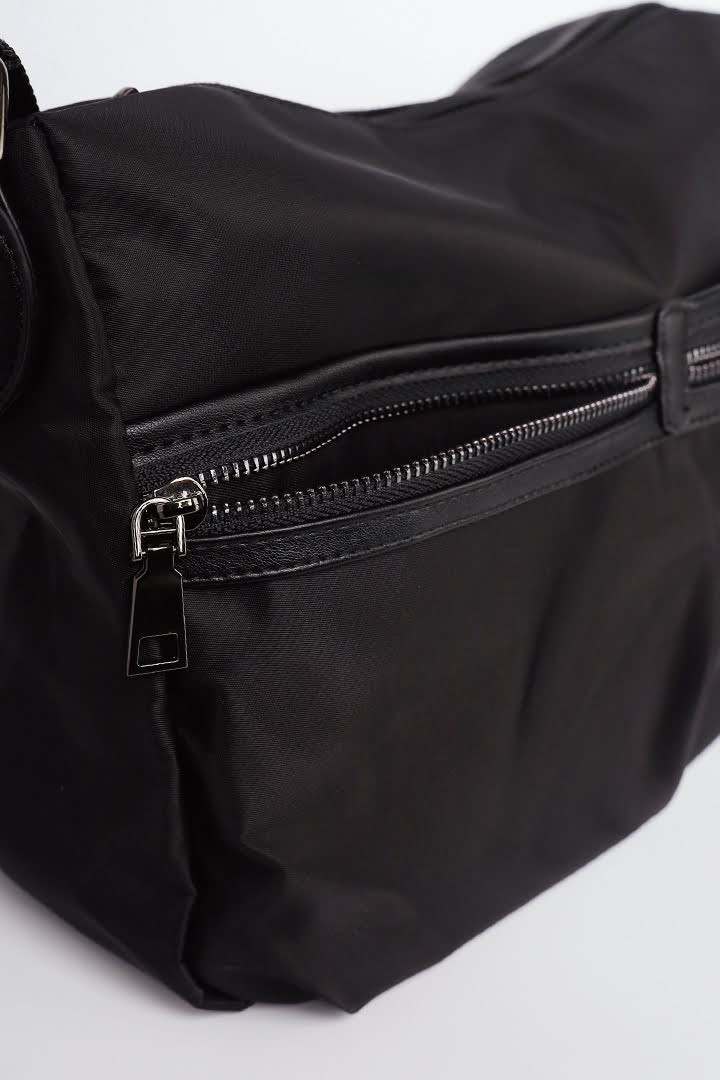 Charlotte Zip Bag in Black